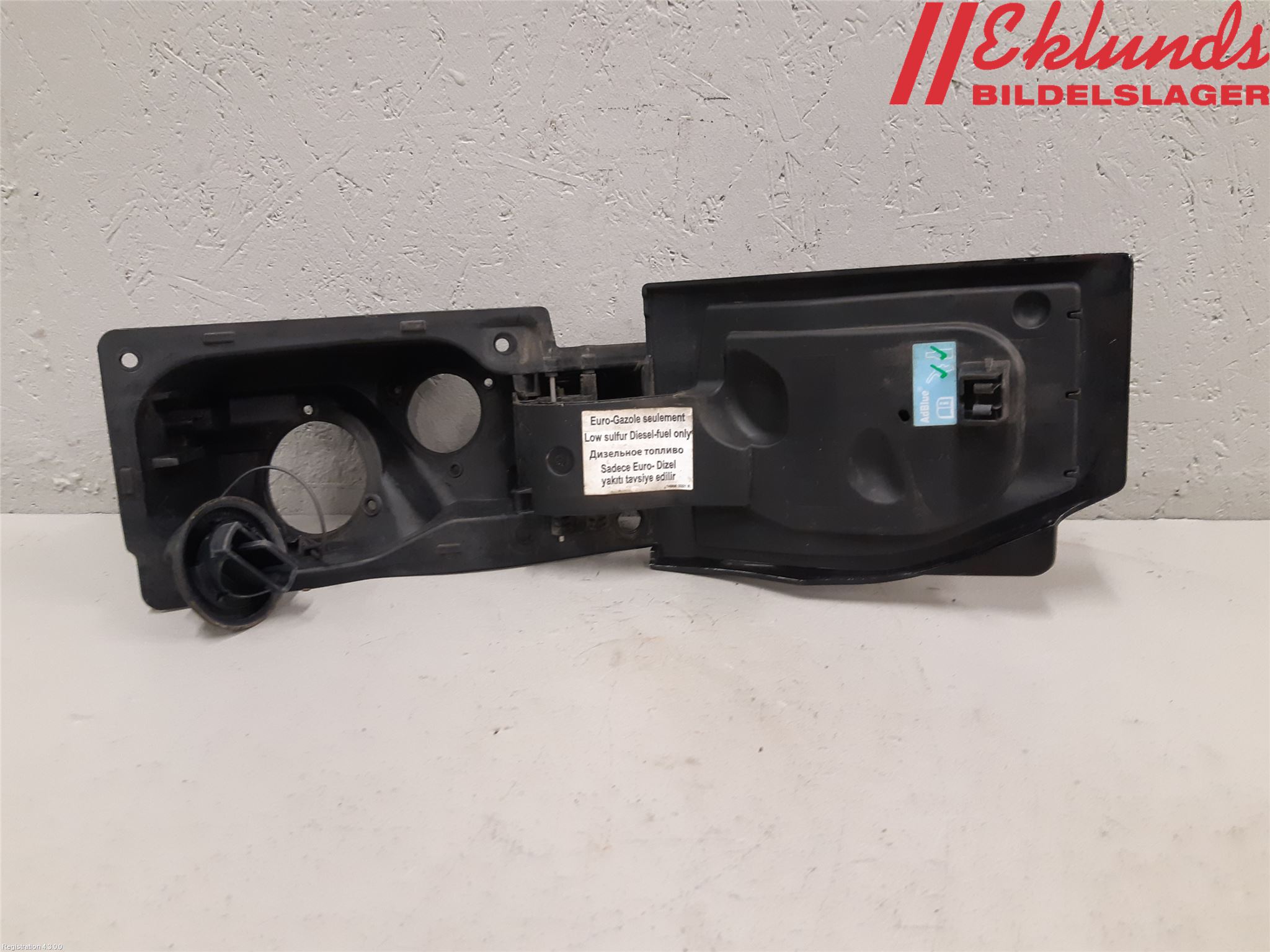 Opel VIVARO 15-19 Tanklucka