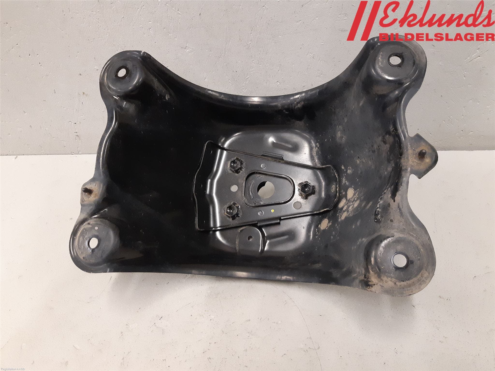 Toyota RAV 4 06-12 Reservhjulshållare