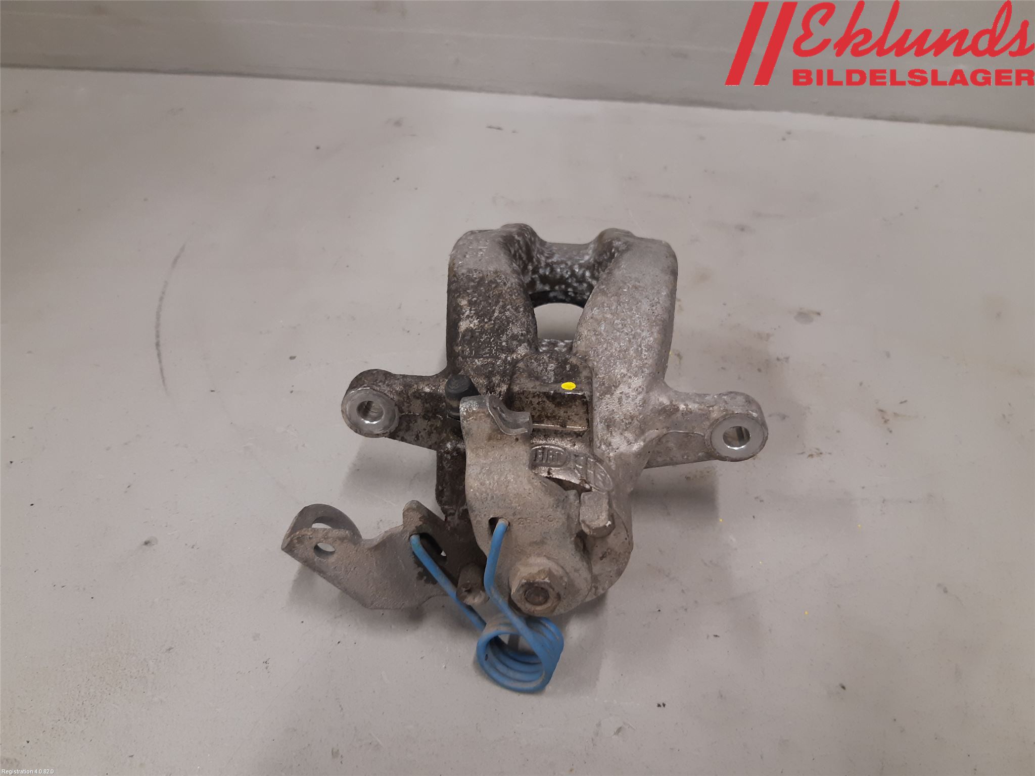 Fiat TIPO/CROSS 16- Bromsok Bak Höger