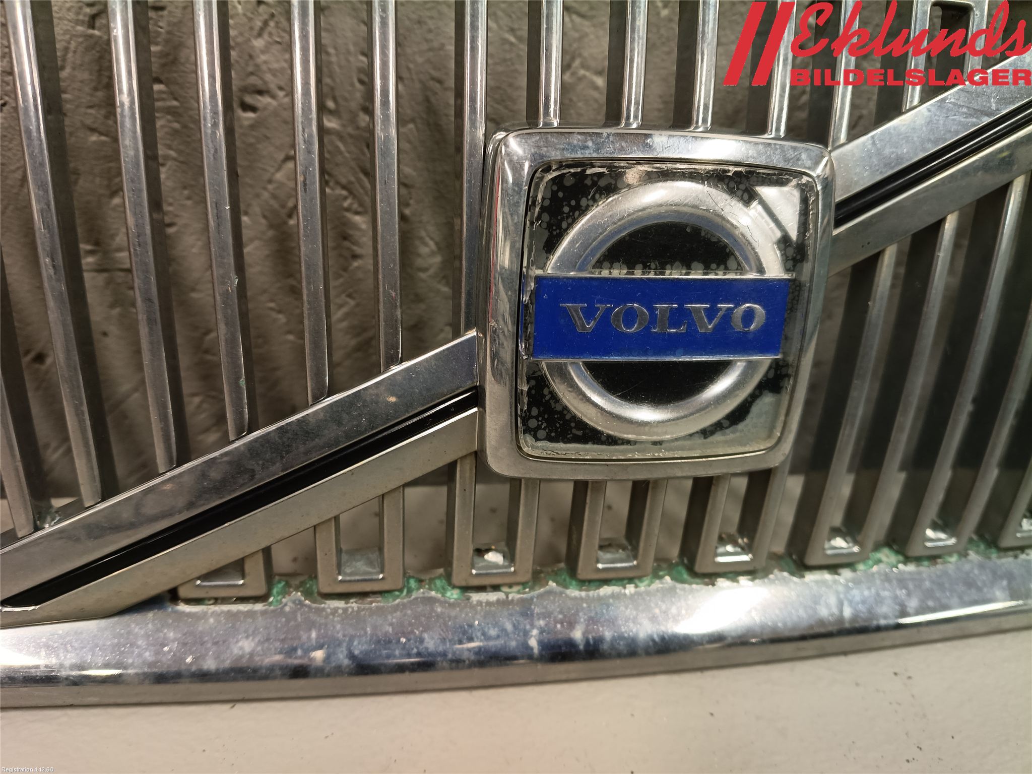 Volvo V70 05-08 Grill Komp