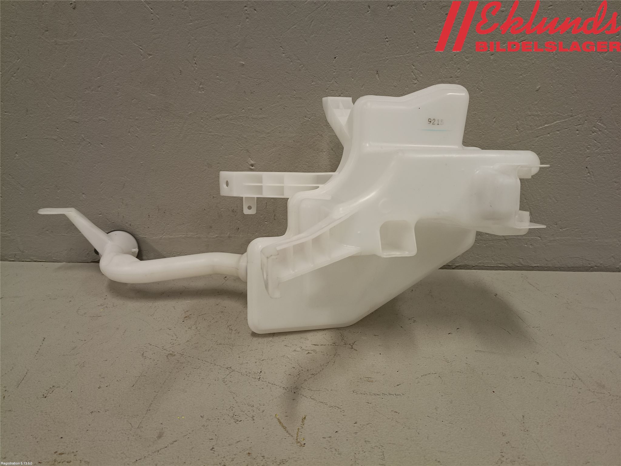 Nissan LEAF 18- Spolartank Vindruta