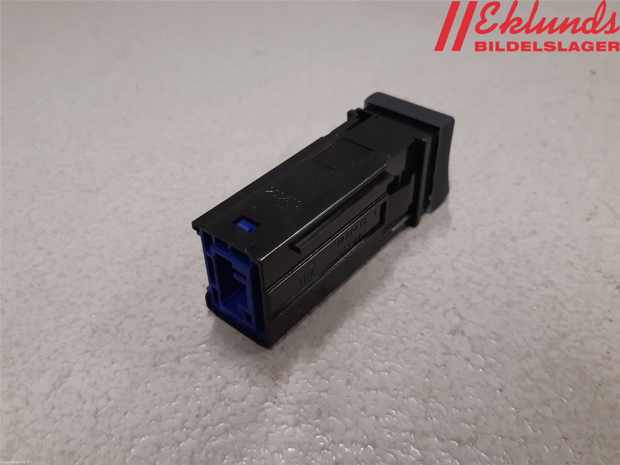 Toyota RAV4 19- Strömställare Stolvärme