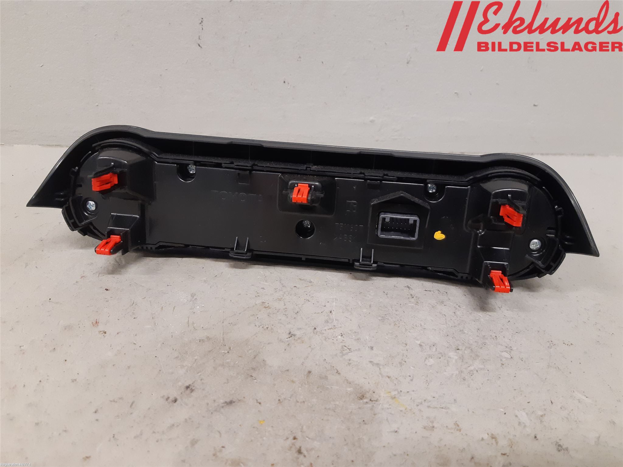 Toyota RAV4 19- Ac Styrenhet Ac Manöveren