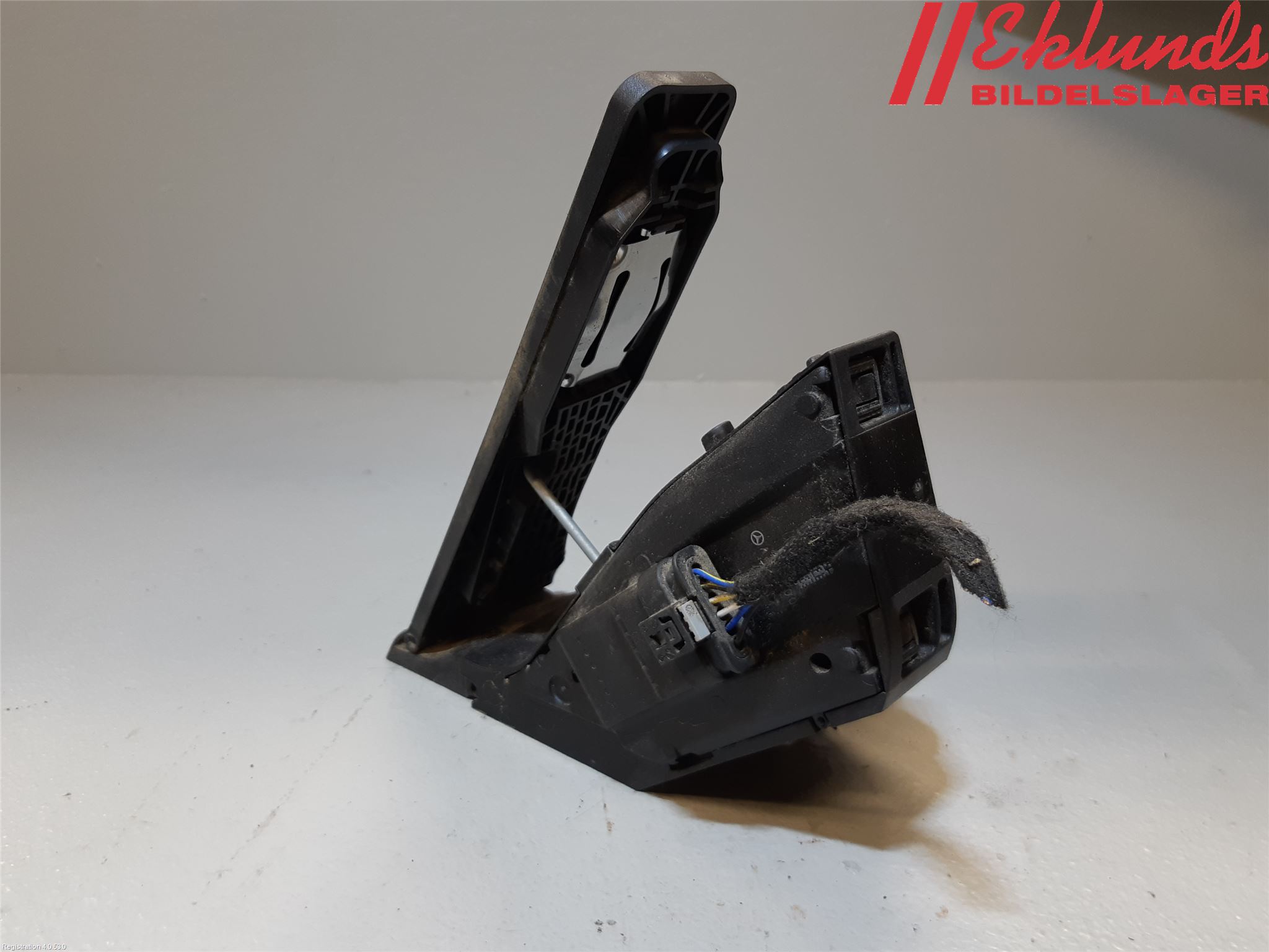 Mercedes-Benz MB C-KLASS (W205) 14-21 Gaspedal