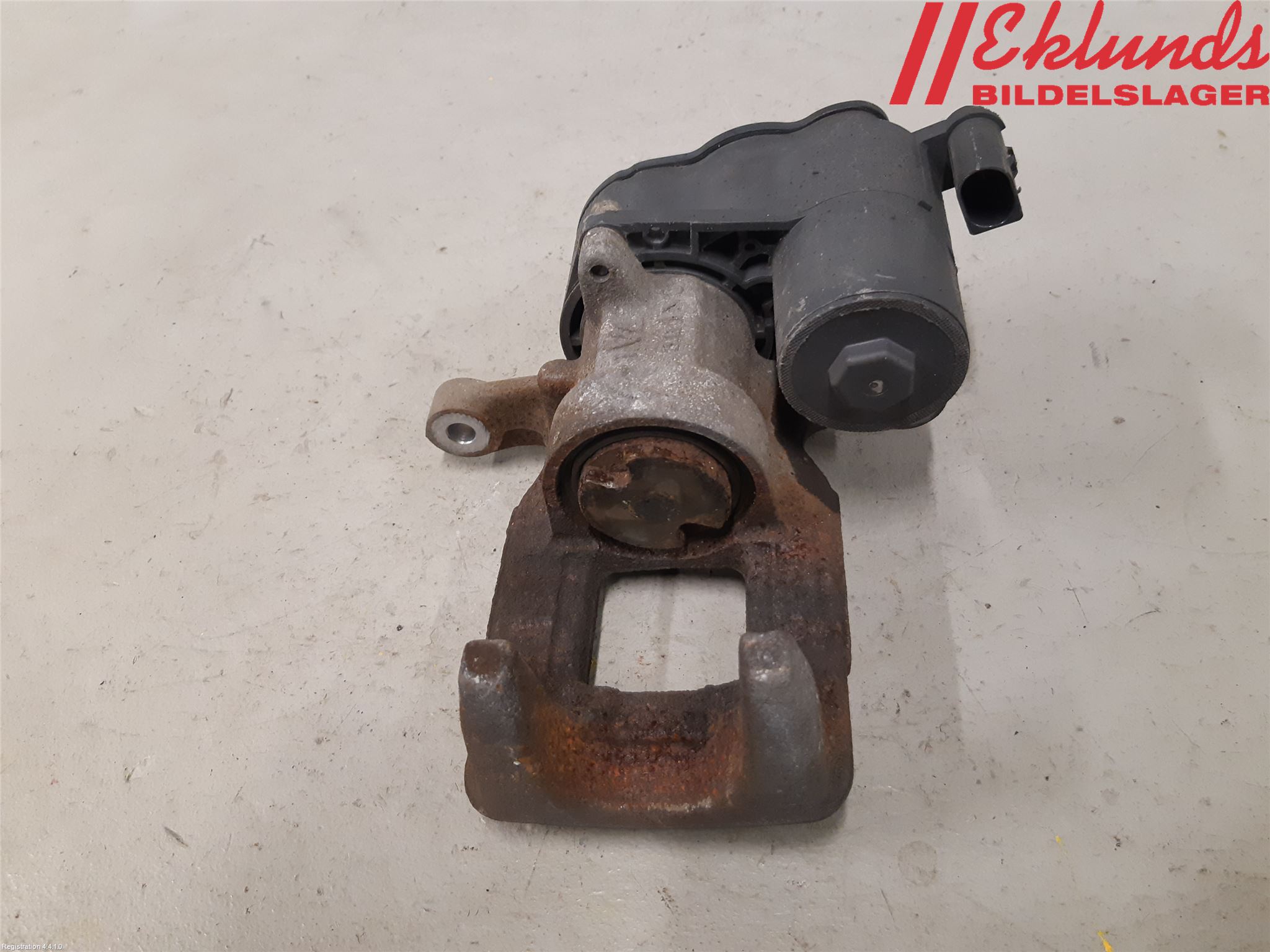Peugeot 2008/E-2008 20- Bromsok Bak Vänster