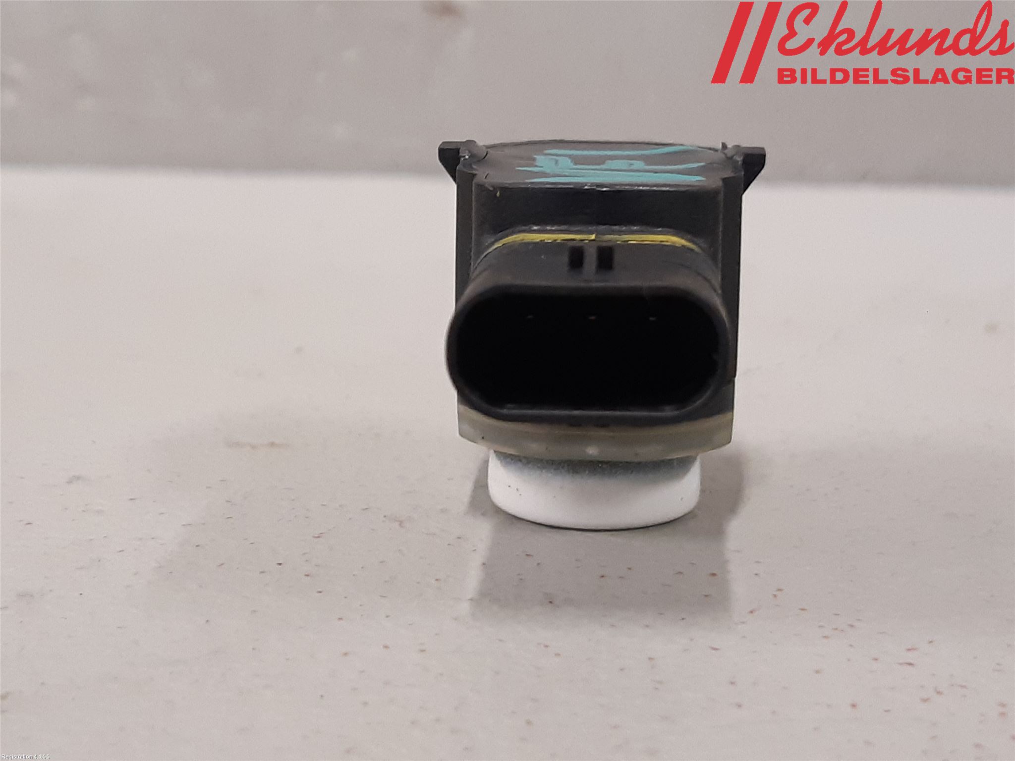 Volkswagen VW PASSAT 11-14 Parkeringshjälp Frontsensor