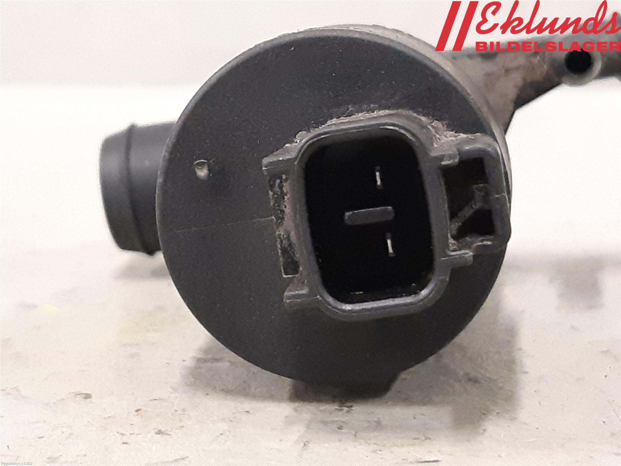 Toyota YARIS XP130 12-14 Spolarpump Baklucka