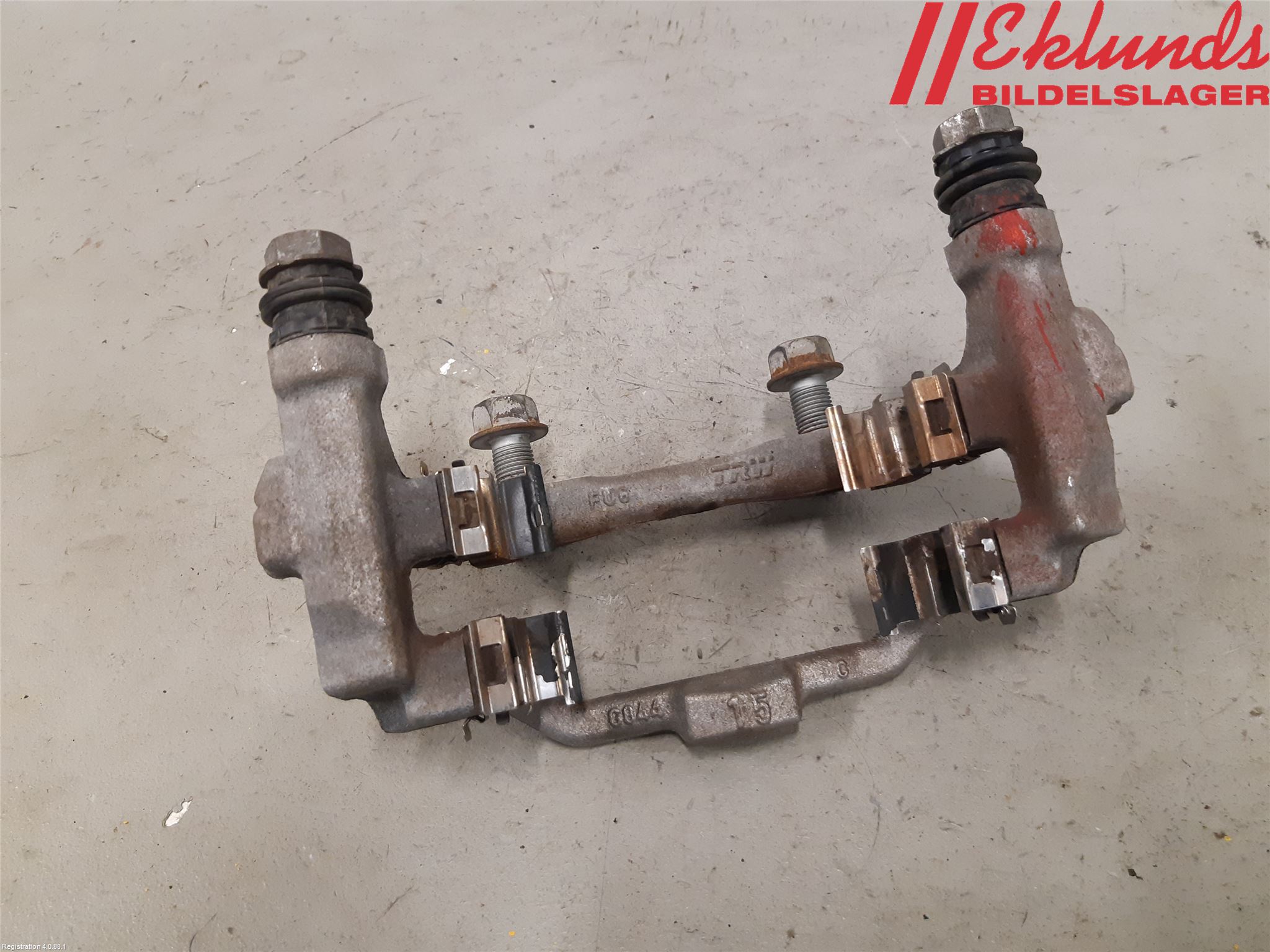 Toyota COROLLA 19- Bromsokshållare