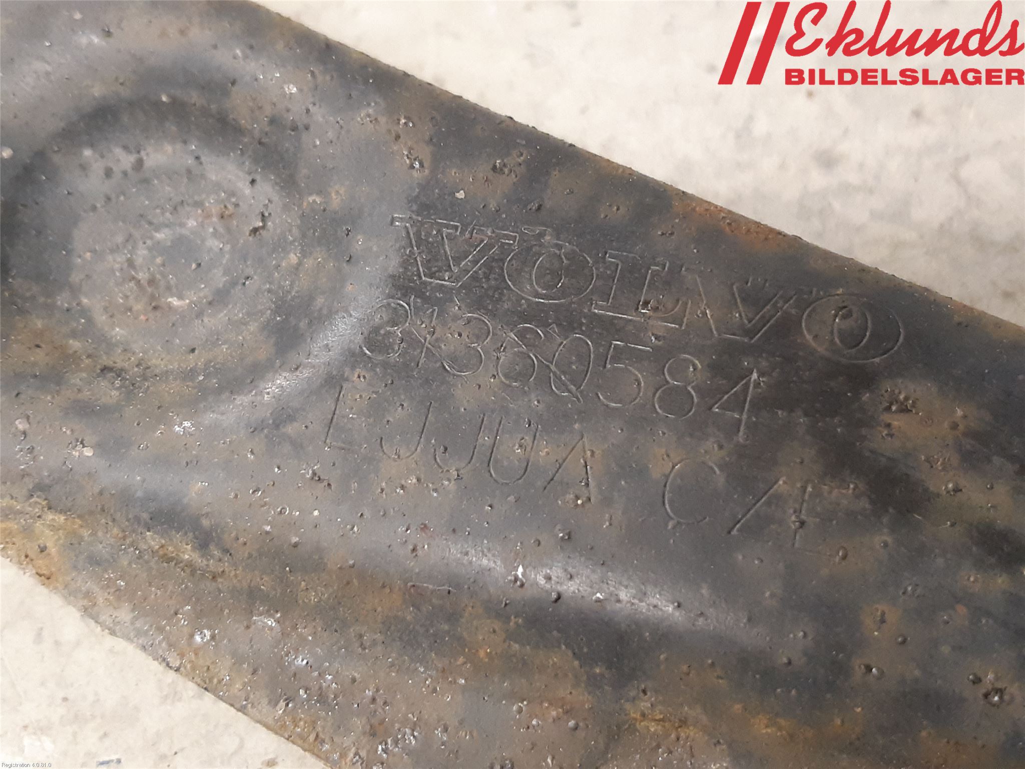 Volvo XC60 18- Bärarm Bak Vä-Hö