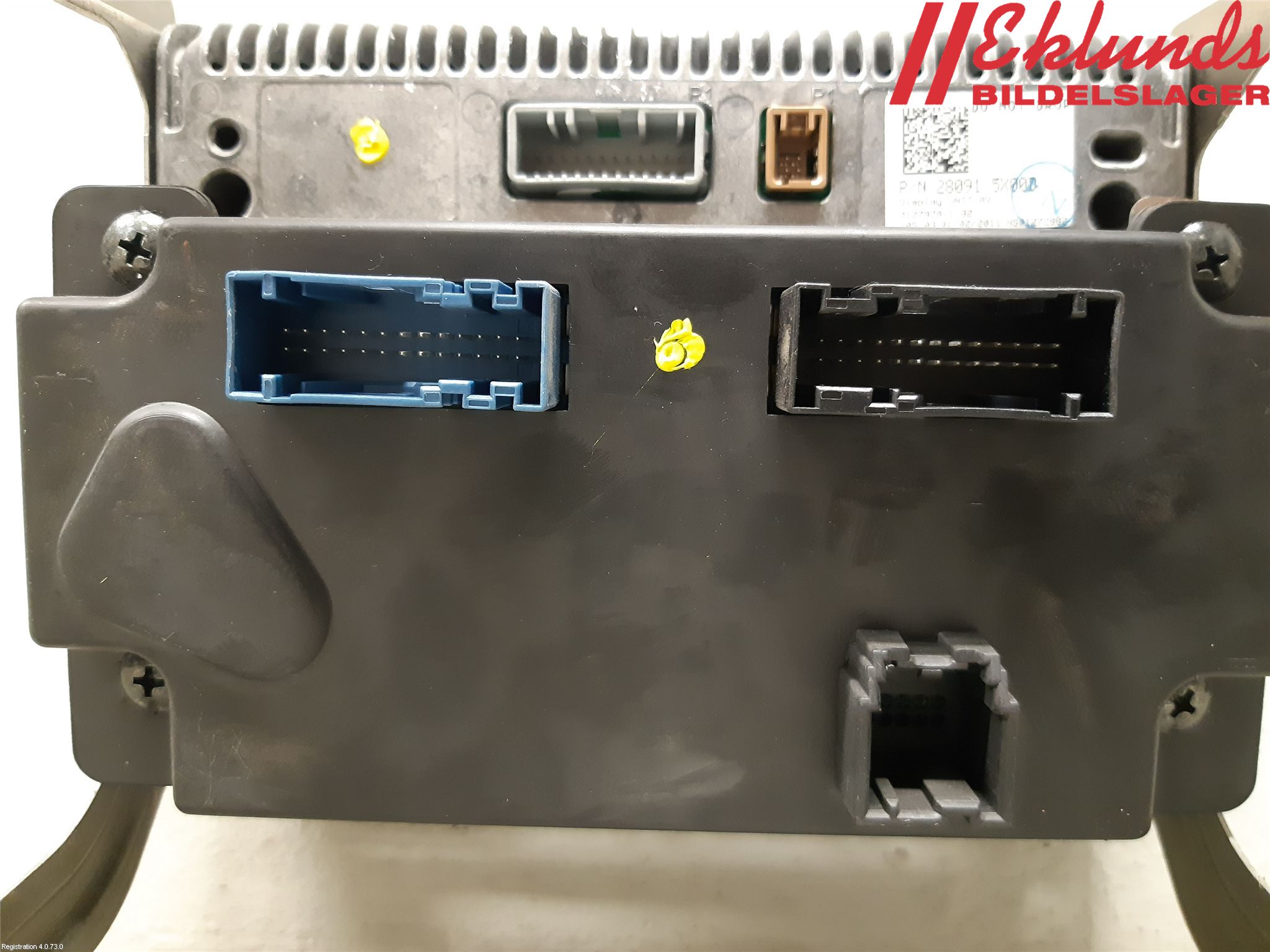 Nissan NAVARA 05-16 Bildskärm