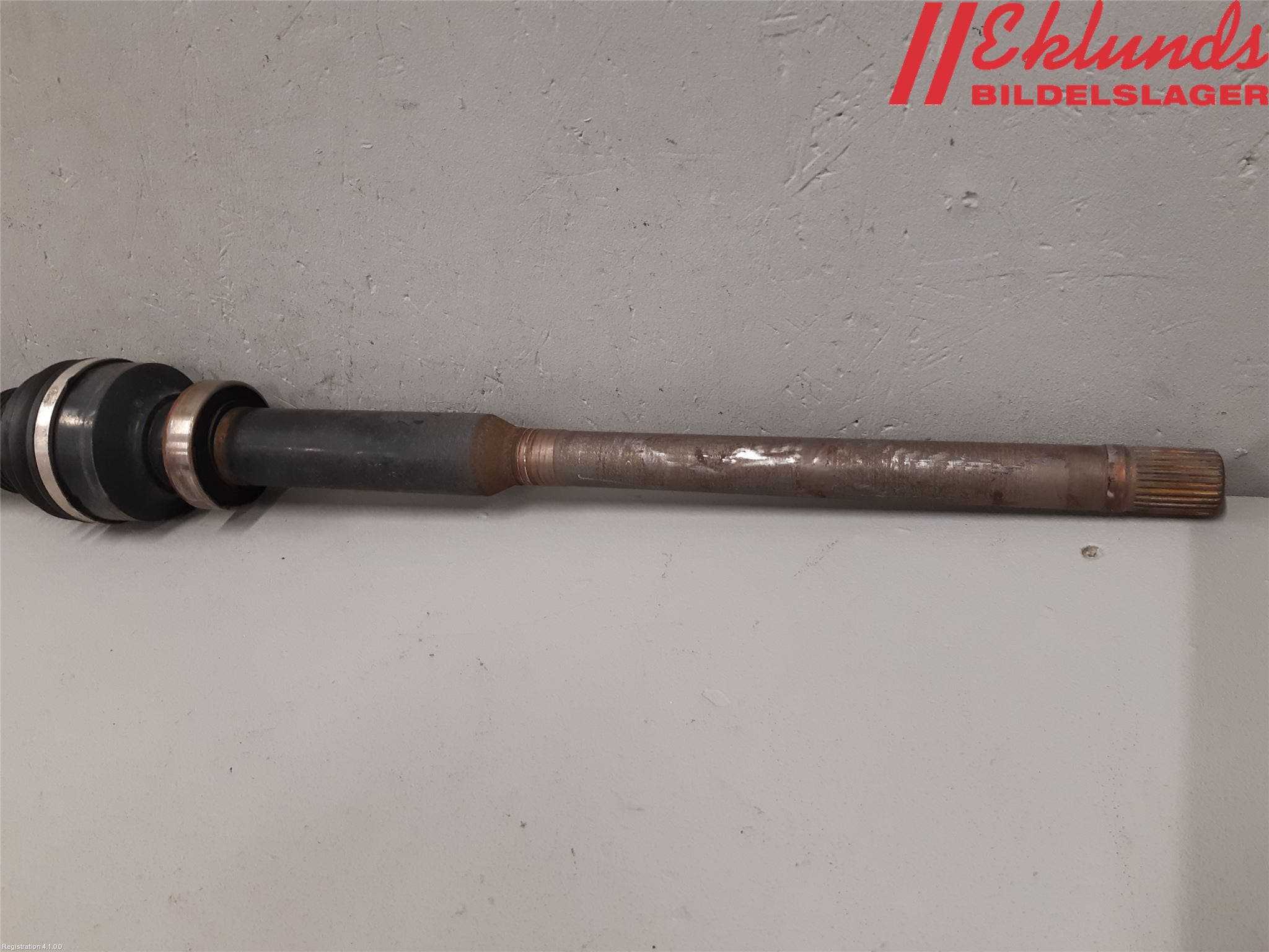 Volvo XC70 08-13 Drivaxel Fram Höger