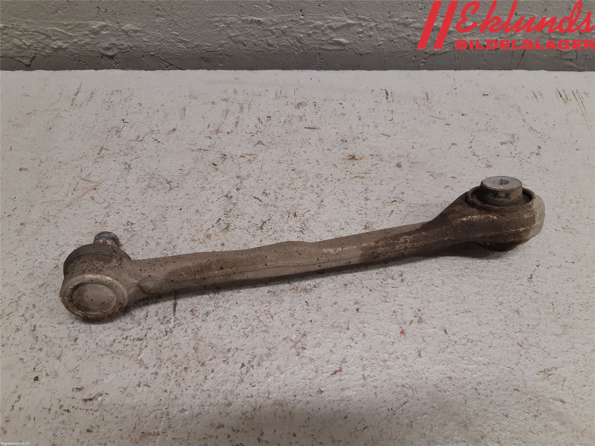 Audi A6 F2/C8 19- Bärarm Fram Övre Hö