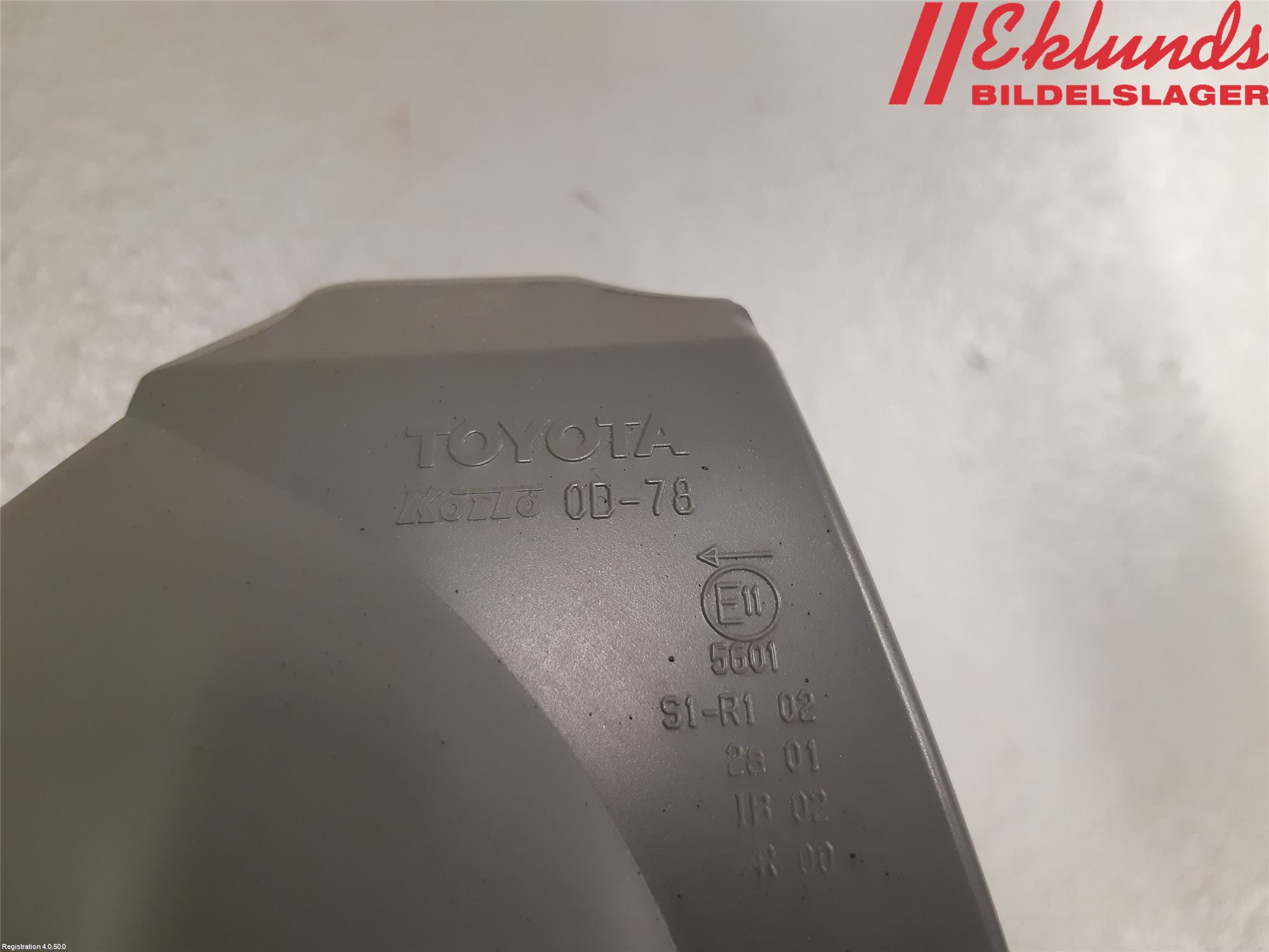 Toyota YARIS XP130 12-14 Bakljus Vänster