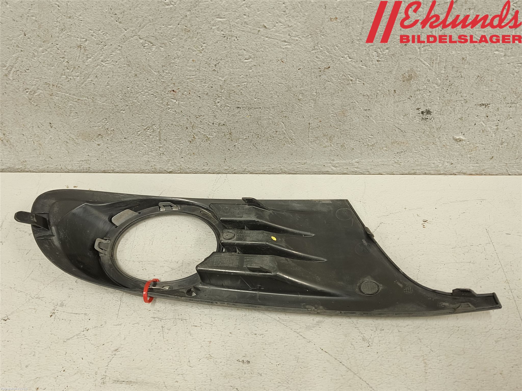 Volkswagen VW GOLF VI 09-13 Dimljussarg Fram