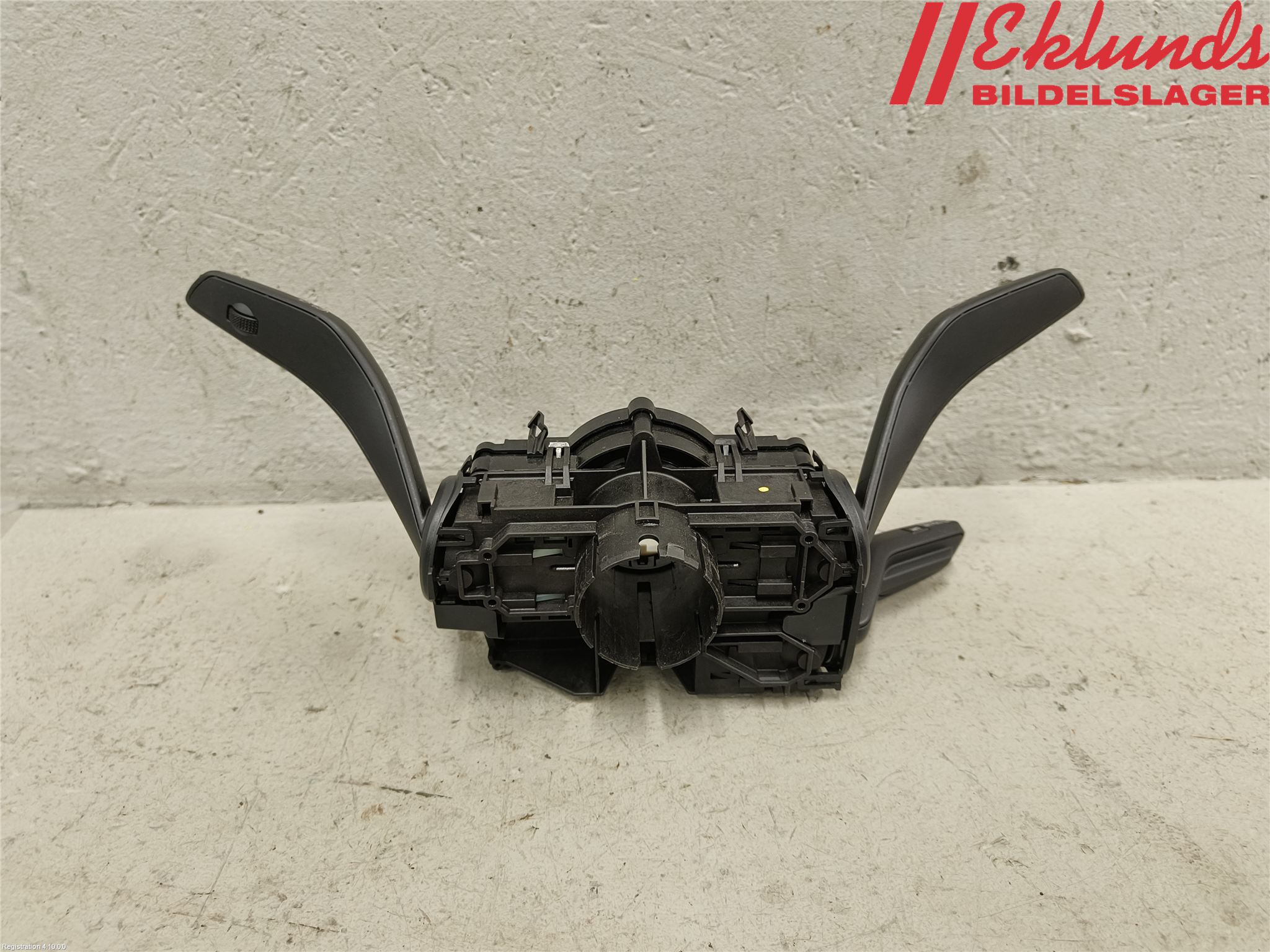 Audi A4/S4 B9 20- Spakcentral