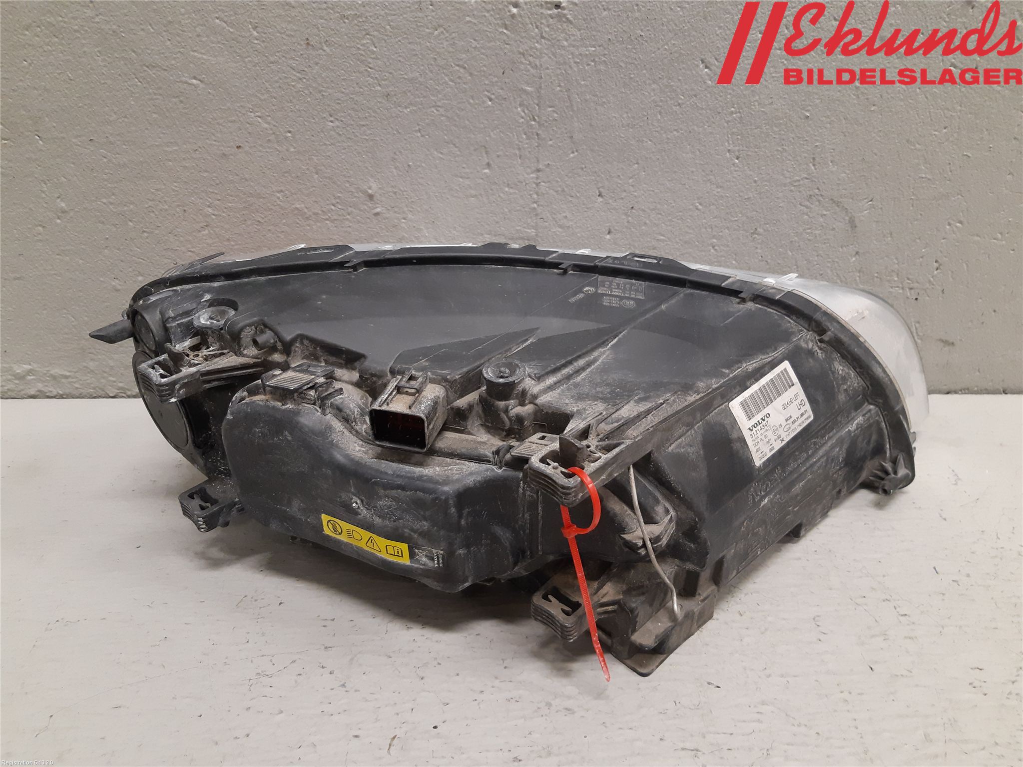 Volvo V70 08-13 Strålkastare Vänster