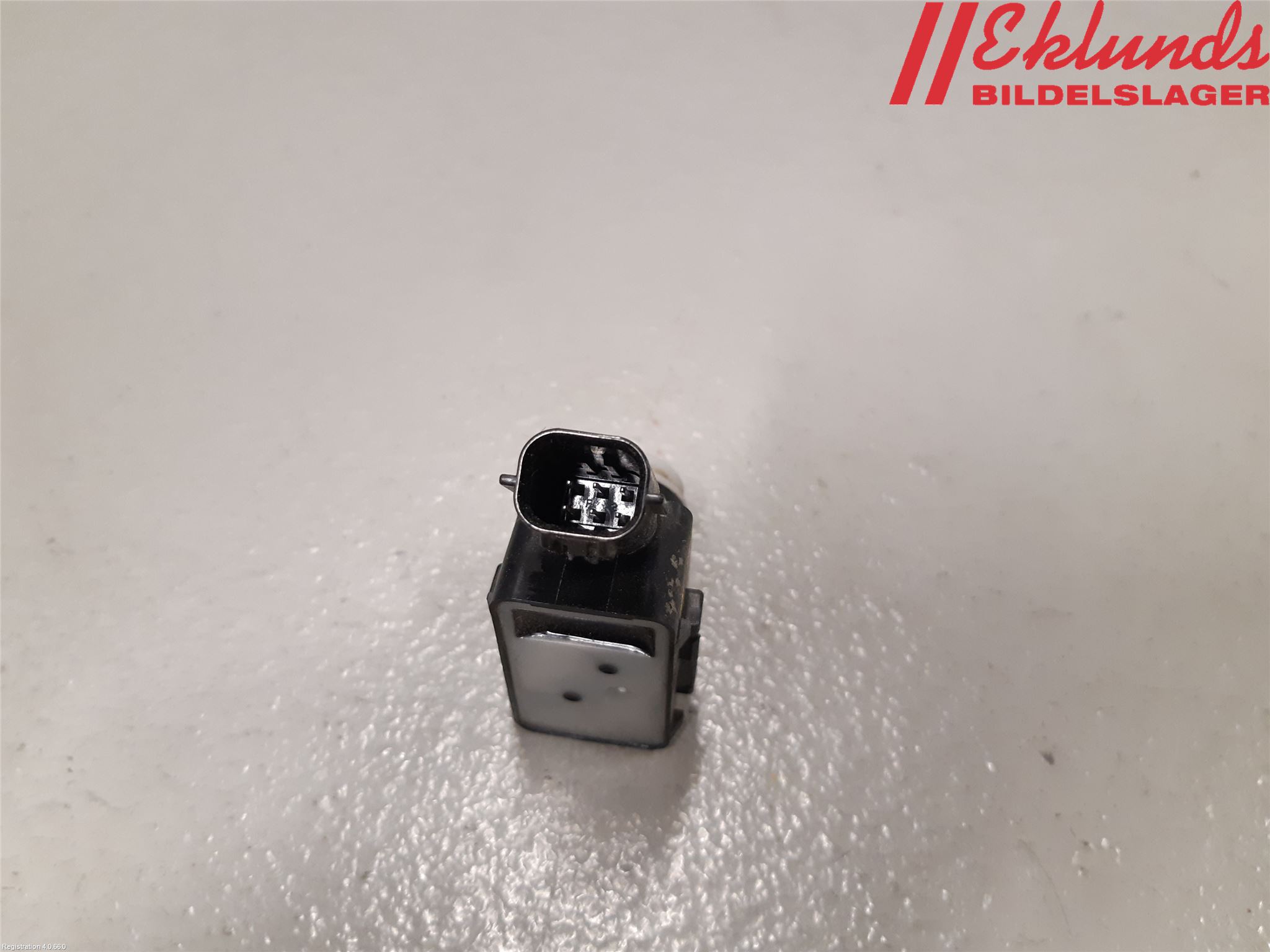 Toyota CAMRY 19-24 Parkeringshjälp Backsensor