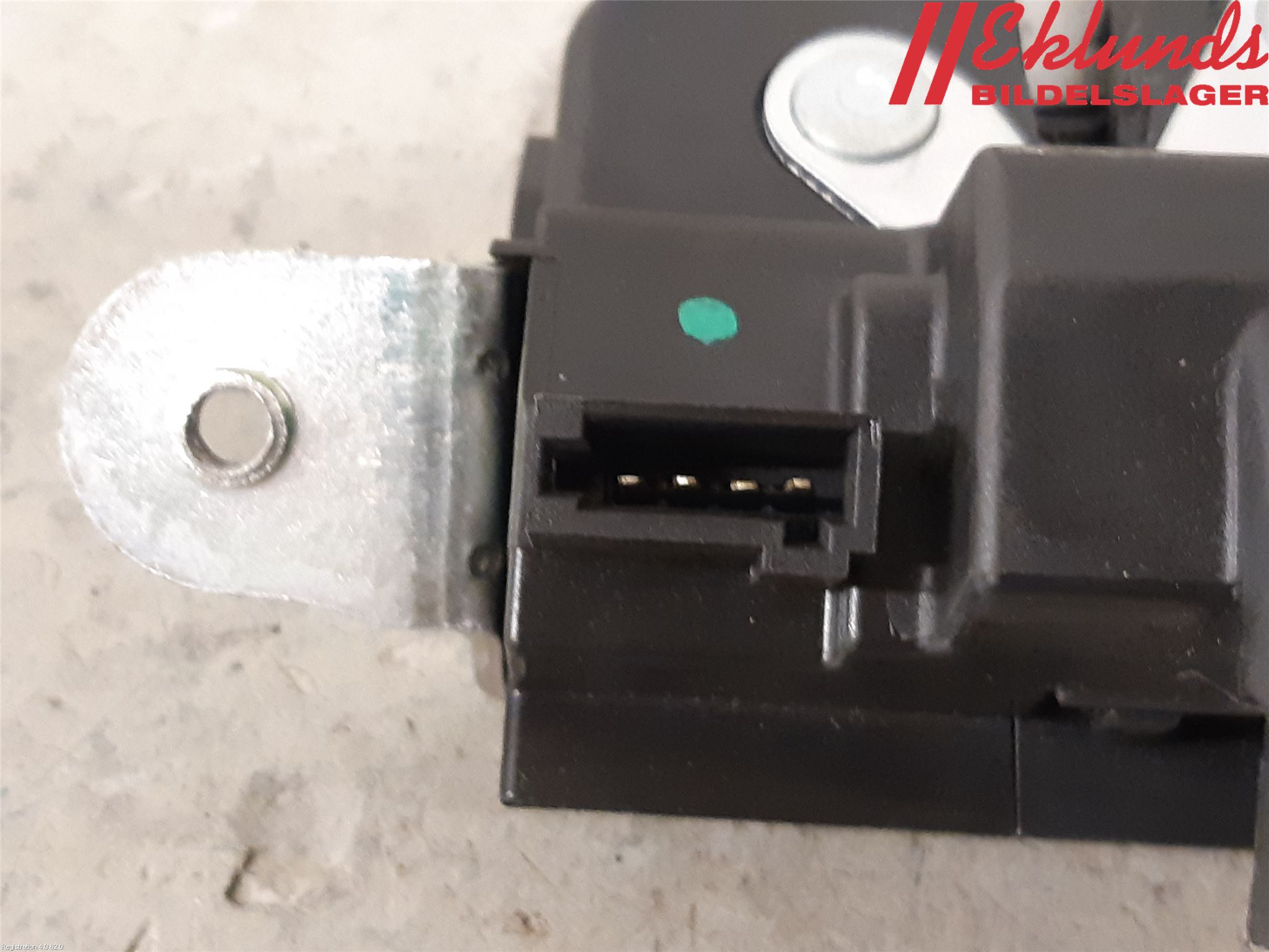 Opel ASTRA K 16-22 Låskista Baklucka