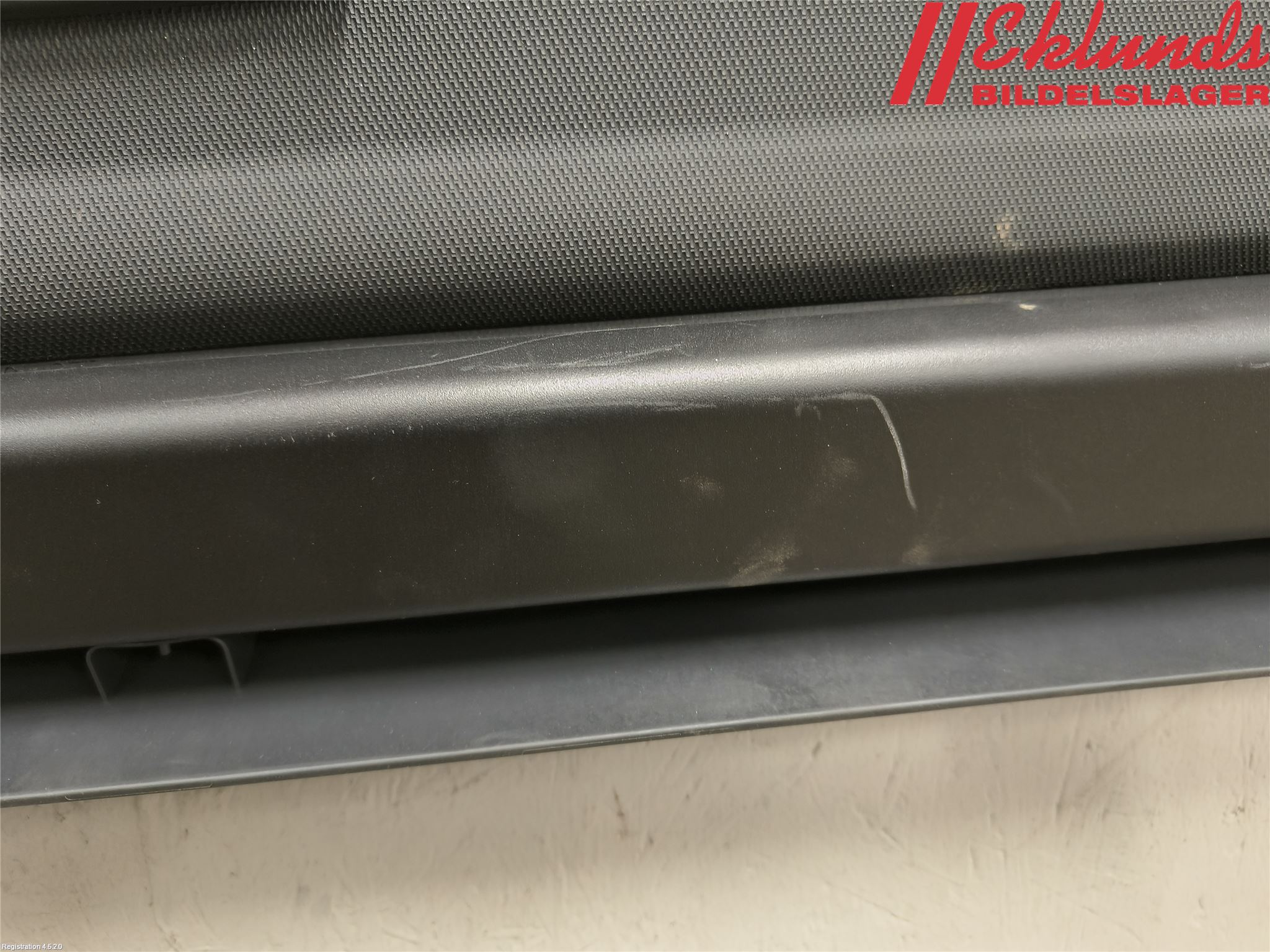 Toyota COROLLA 19- Insynskydd