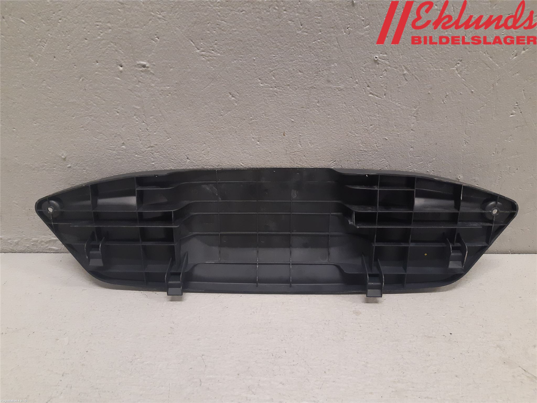 Volvo V40 12-19 Deflektor Plåt-Plast Kylning