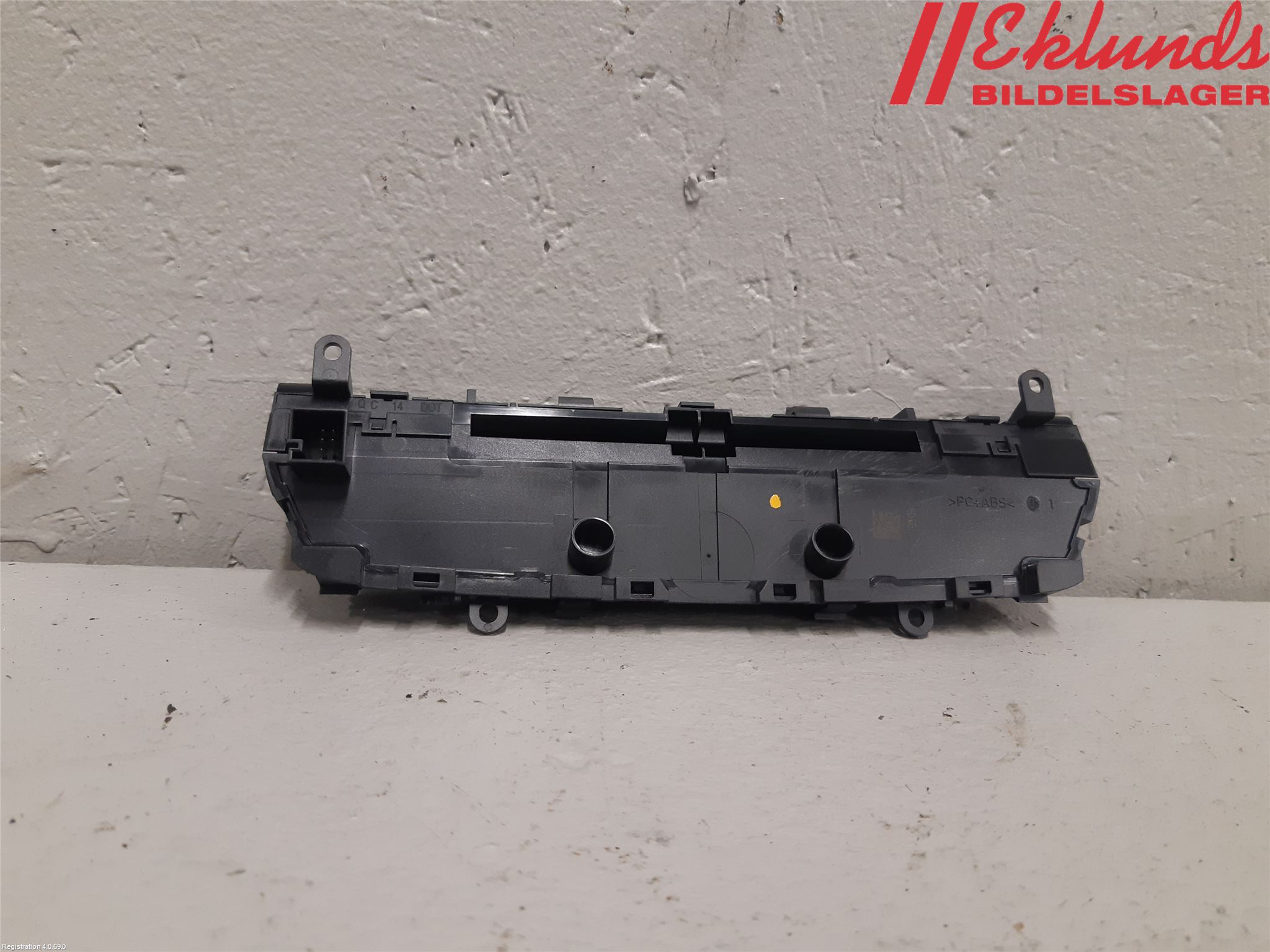 Mercedes-Benz MB C-KLASS (W205) 14-21 Cd Radio - Multimediapanel