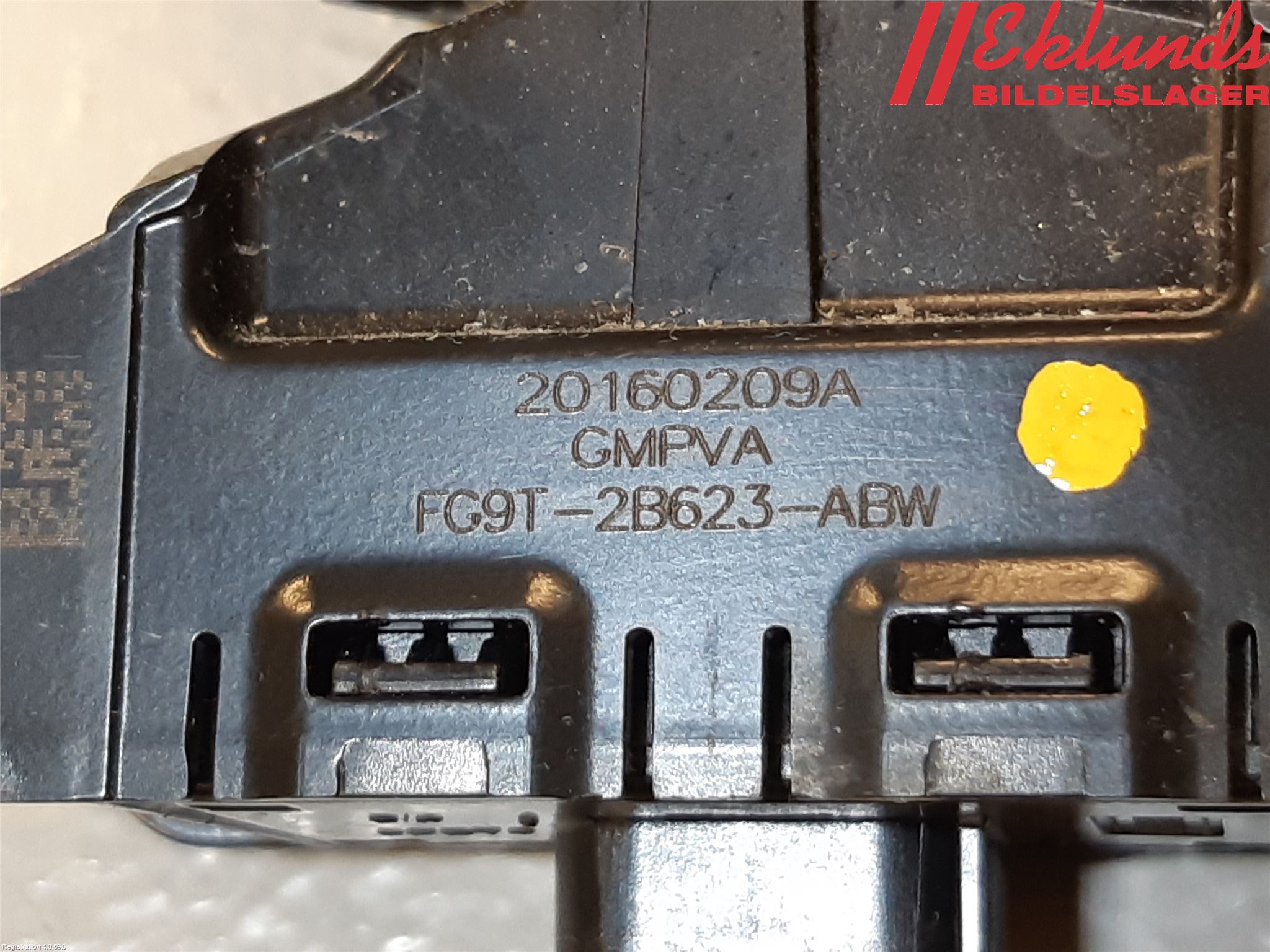 Ford MONDEO 15-22 Strömställare Parkeringsbroms