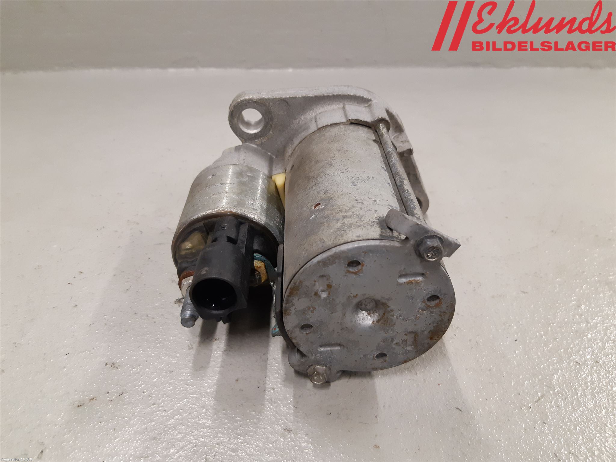 Volkswagen VW GOLF VI 09-13 Startmotor