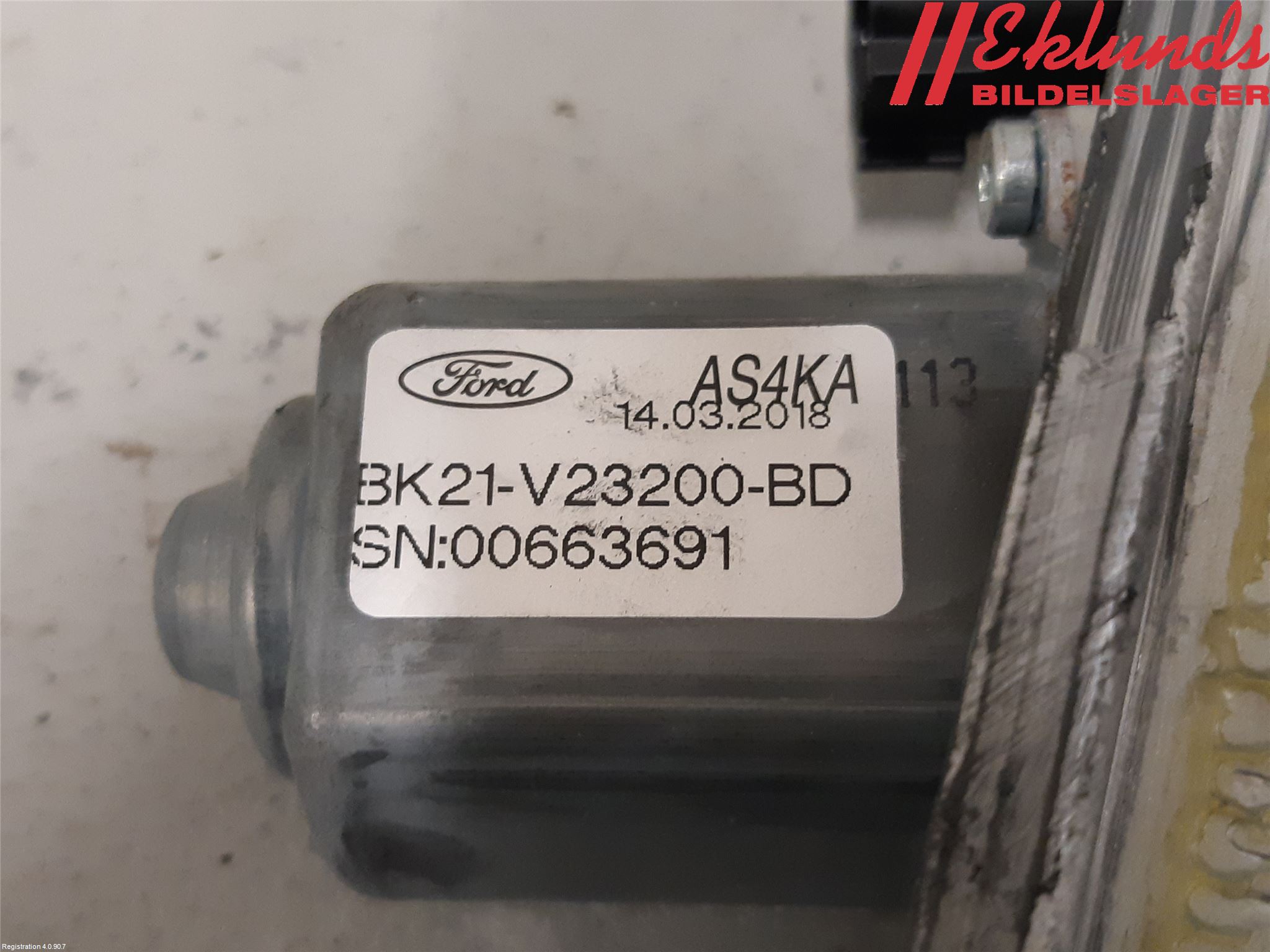 Ford TRANSIT SKÅP/BUSS 14-22 Fönsterhiss El Kompl