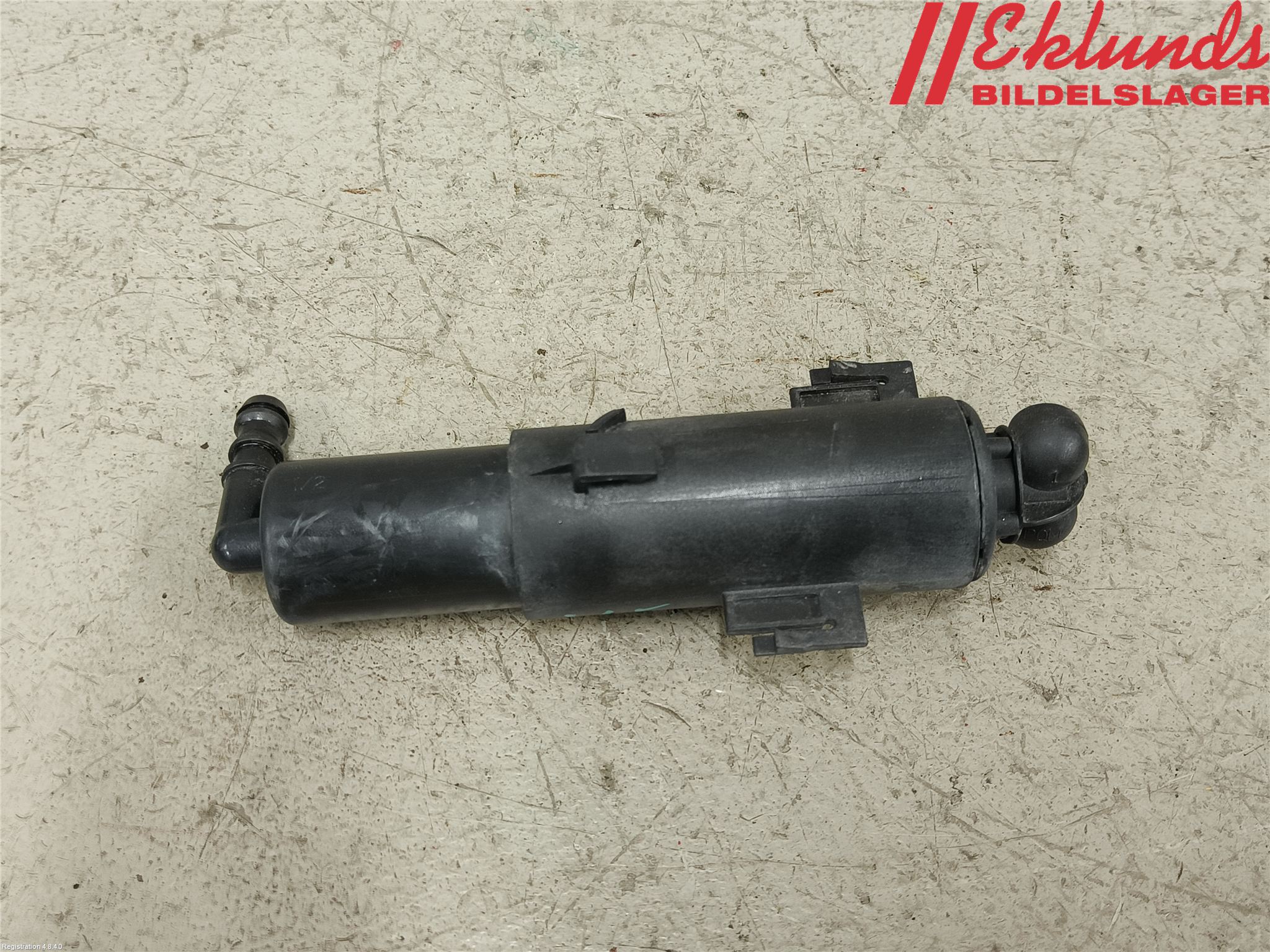 Audi A4 ALLROAD 09-16 Spolarmunstycke Strålkastare