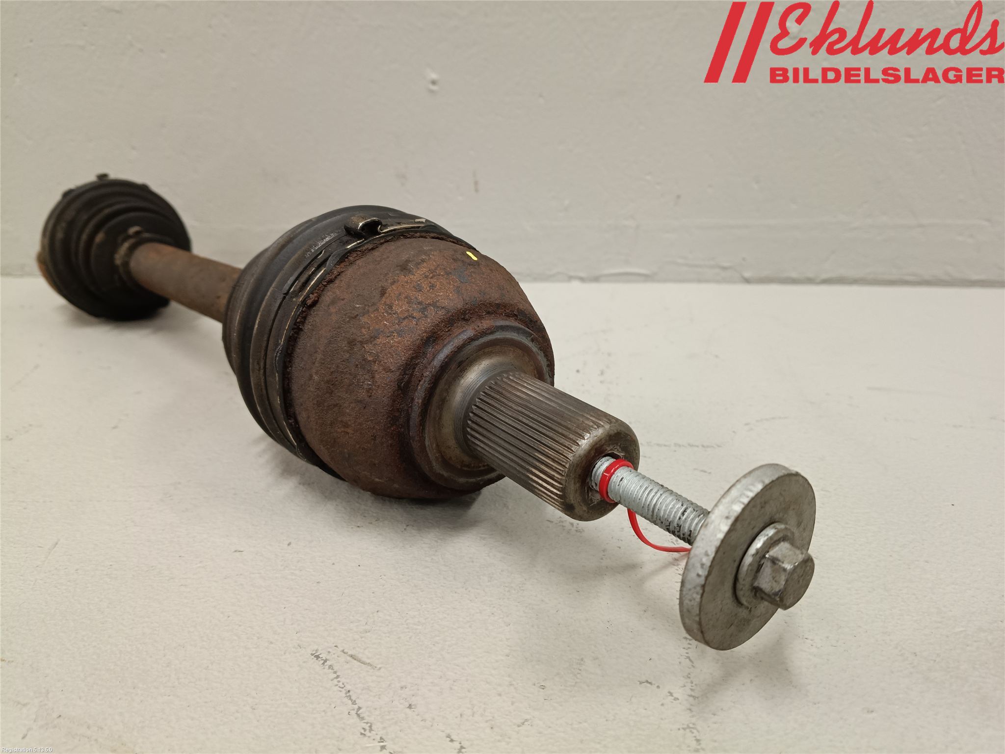 Ford MONDEO 07-15 Drivaxel Fram Vänster