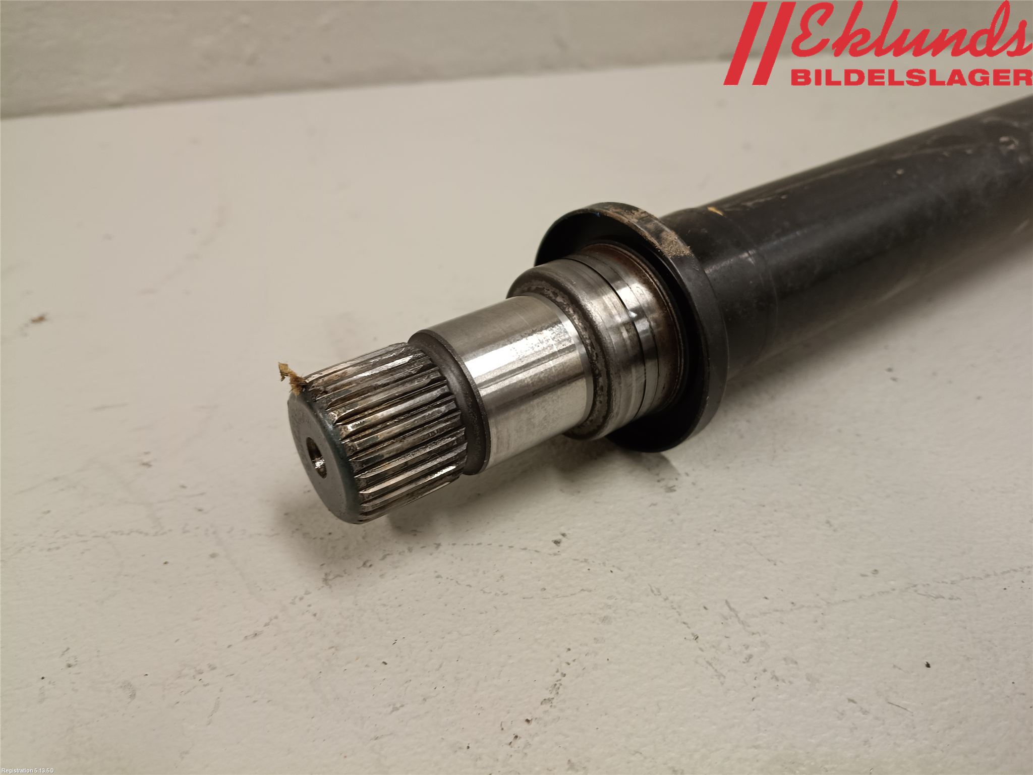 Kia NIRO (DE) 17-22 Drivaxel Fram Höger