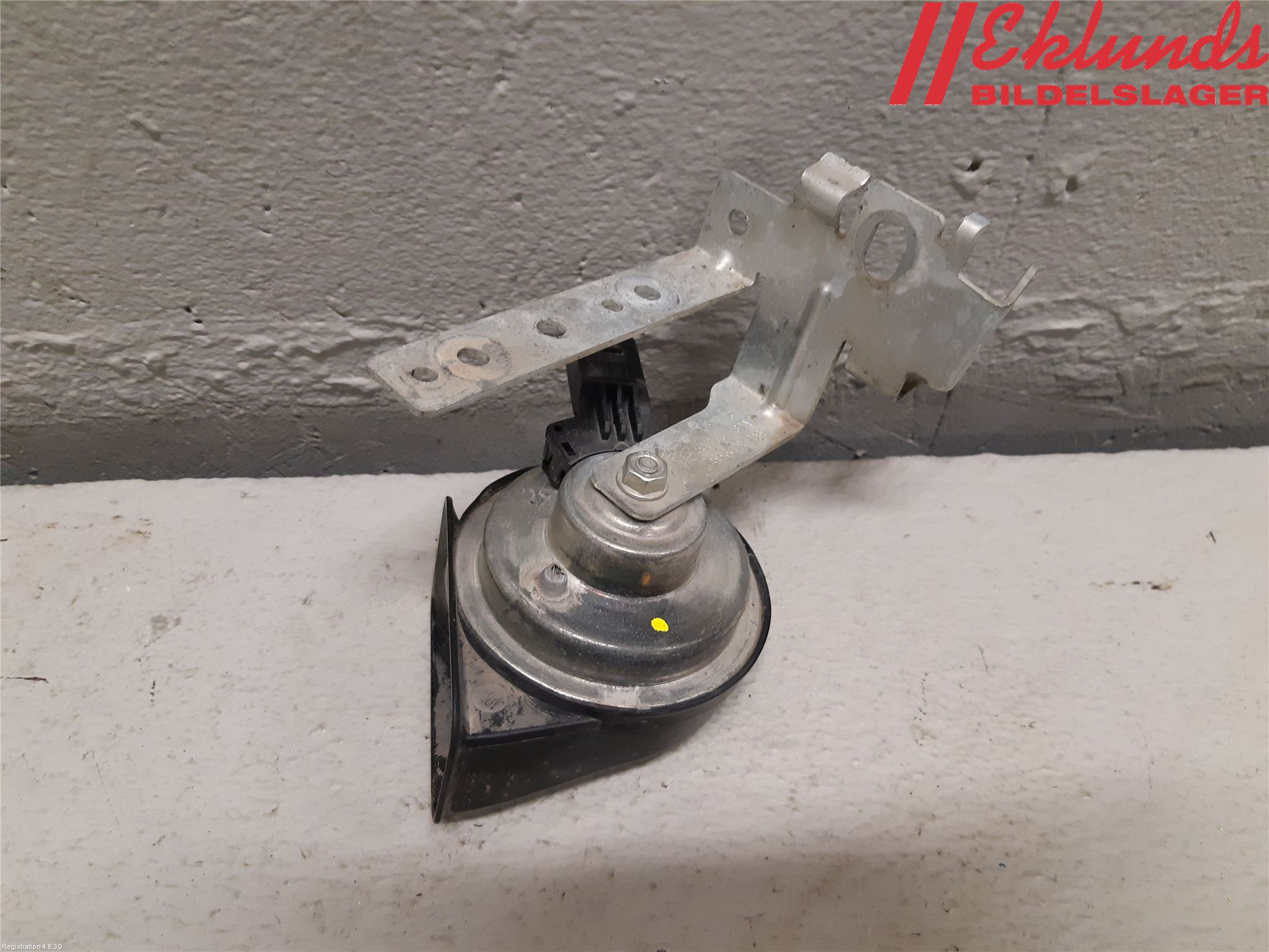 Volkswagen VW PASSAT 20-24 Signalhorn