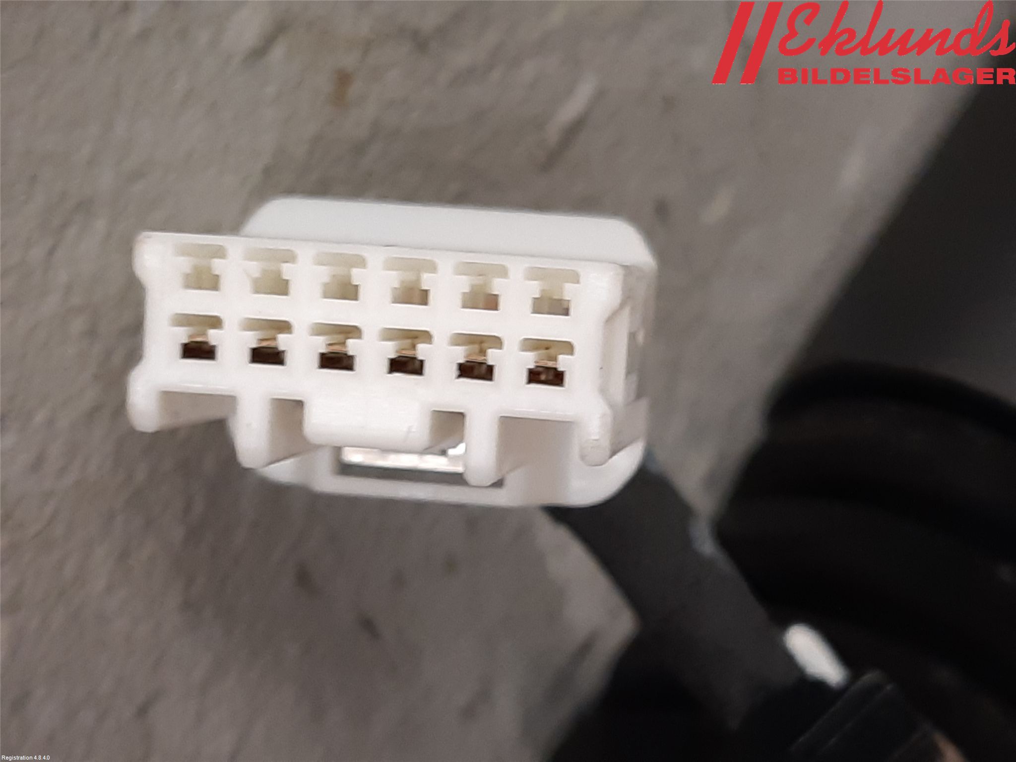 Tesla MODEL X 16- Gasfjäder Övrigt