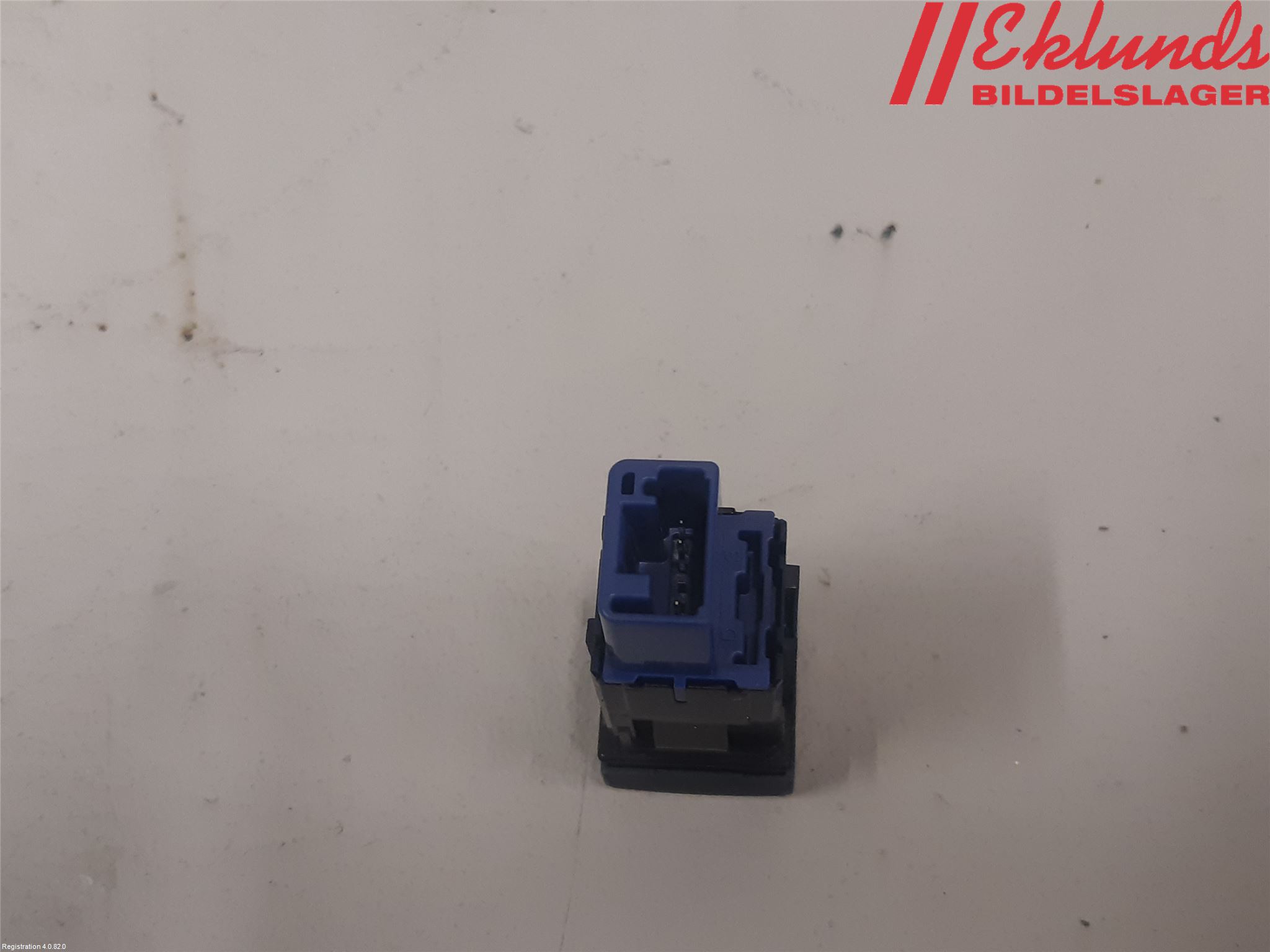 Toyota YARIS XP130 15-20 Strömställare Övrigt