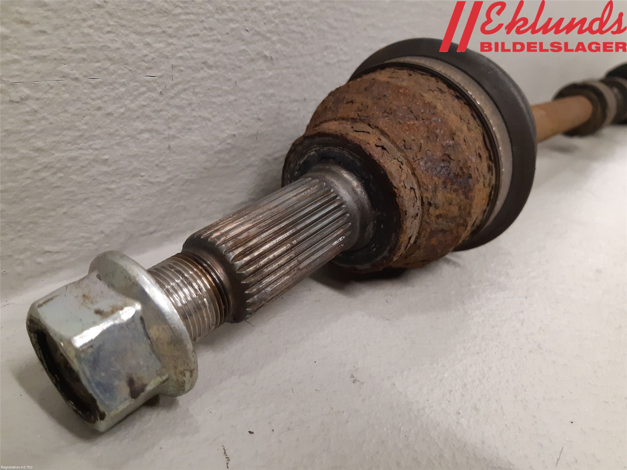 Nissan JUKE 14-19 Drivaxel Fram Höger