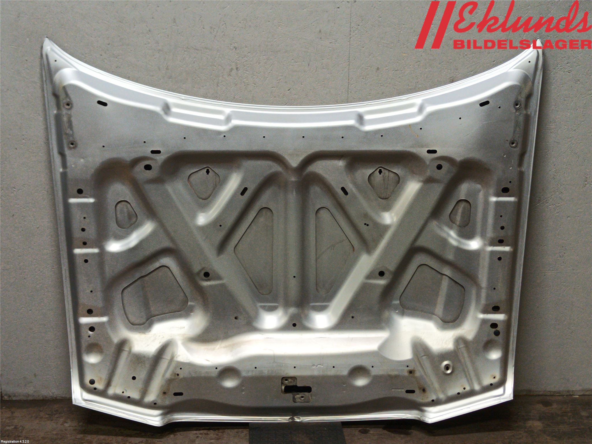 Chrysler CHR 300C Huv Fram