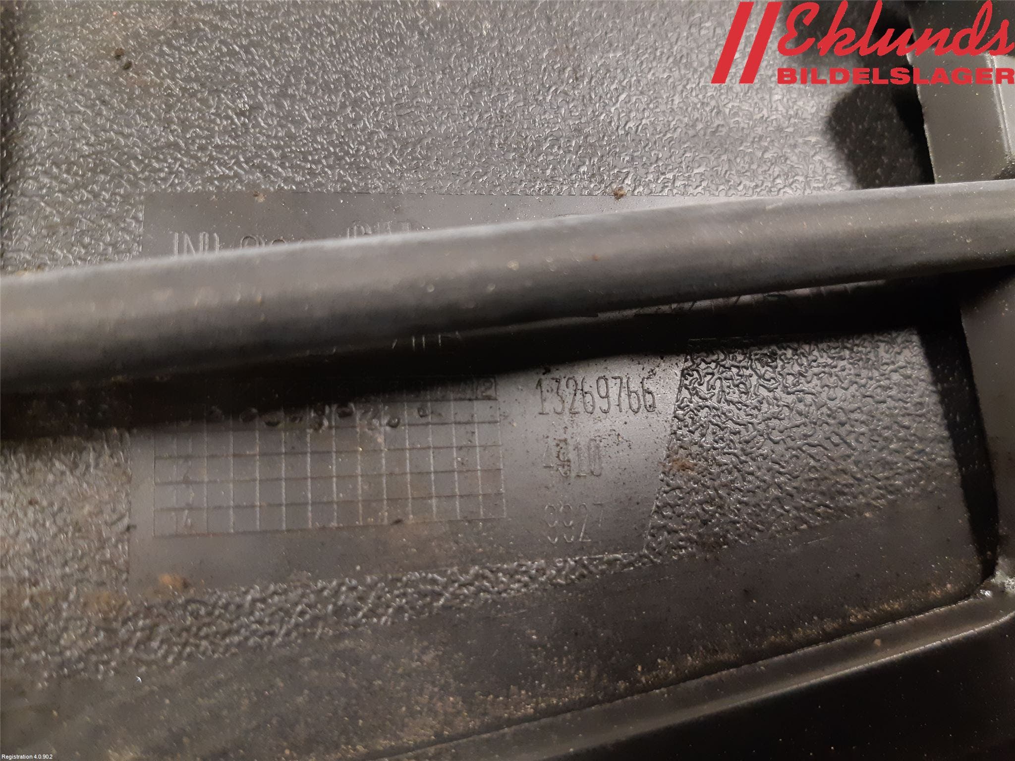 Opel MERIVA B 10-17 List Fram-Huv-Front