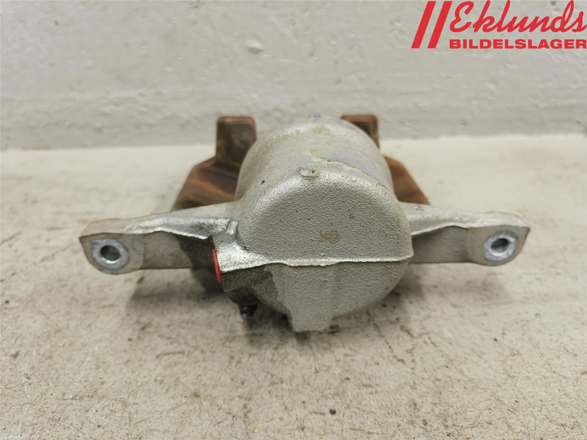 Fiat 500e 20- Bromsok Fram Höger