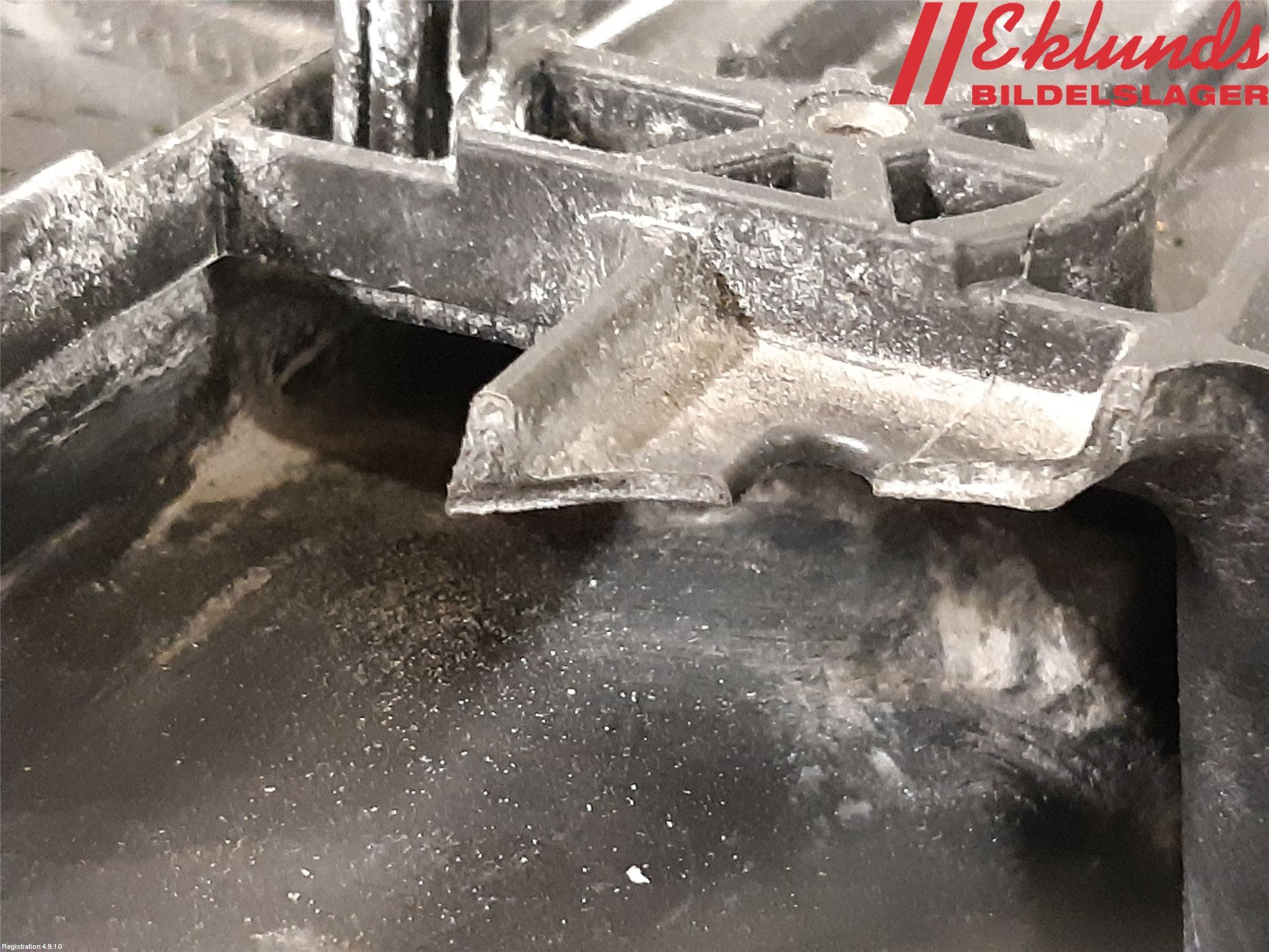 Peugeot 207 Strålkastare Vänster