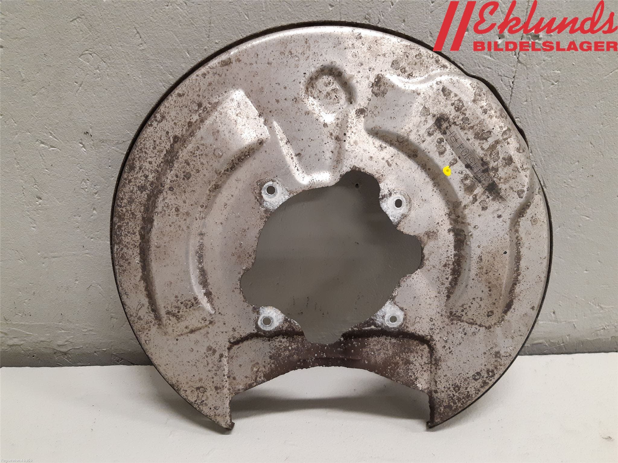 Volvo XC90/RECHARGE 16- Bromssköld Bak