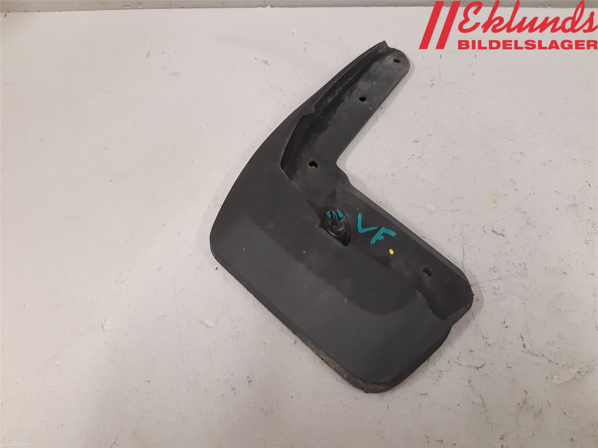 Volkswagen VW CADDY 21- Stänkskydd