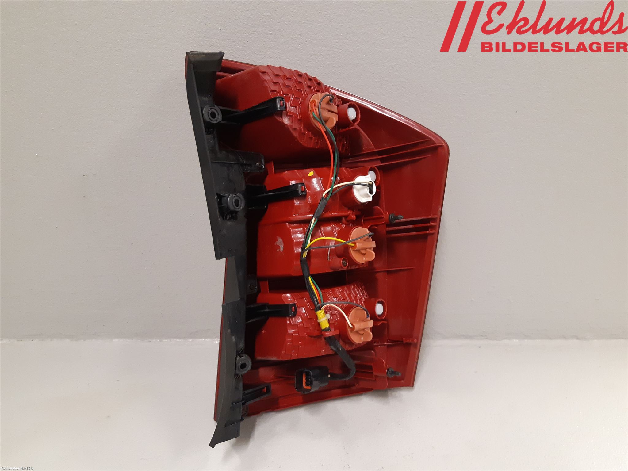 Kia CARENS II 07-12 Bakljus Vänster