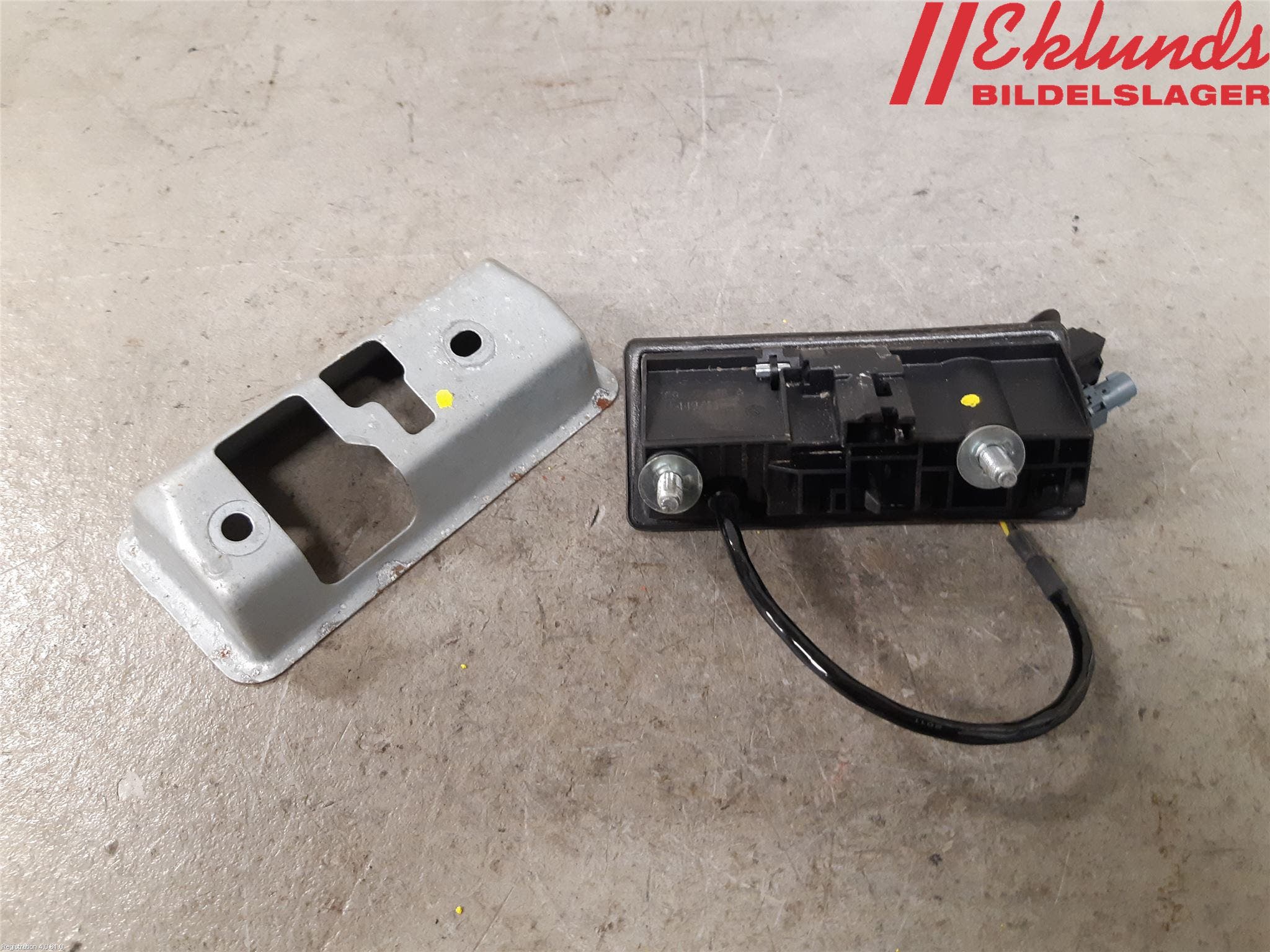 Volkswagen VW PASSAT 11-14 Bakluckehandtag