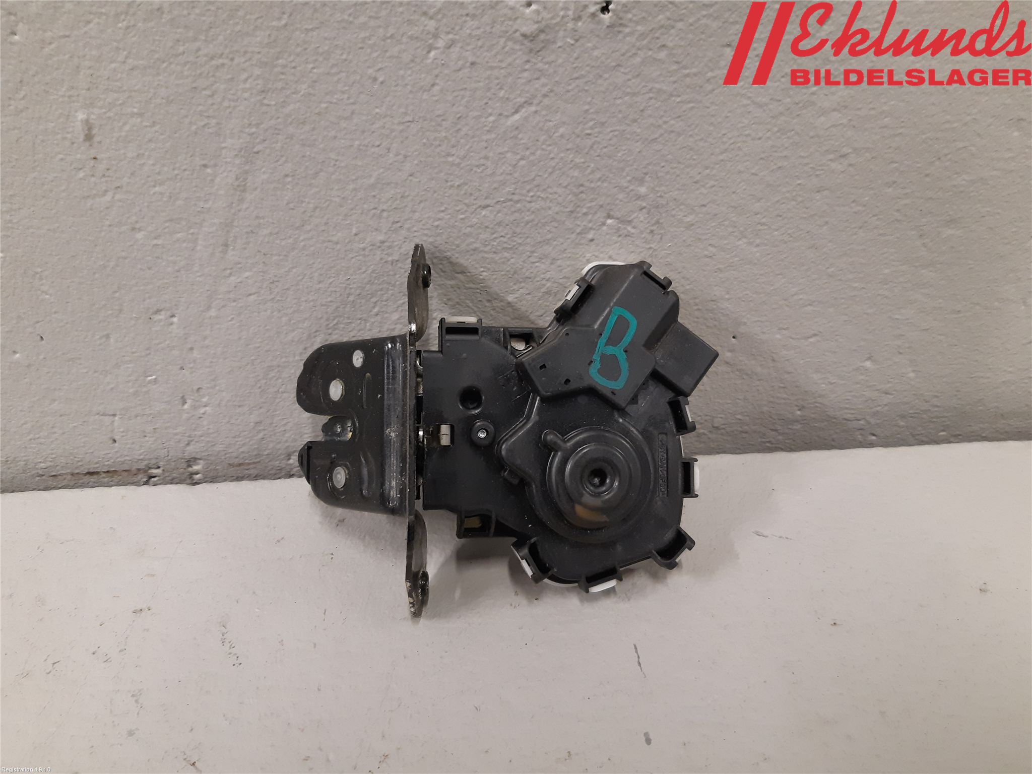 Mazda CX-3 Låskista Baklucka