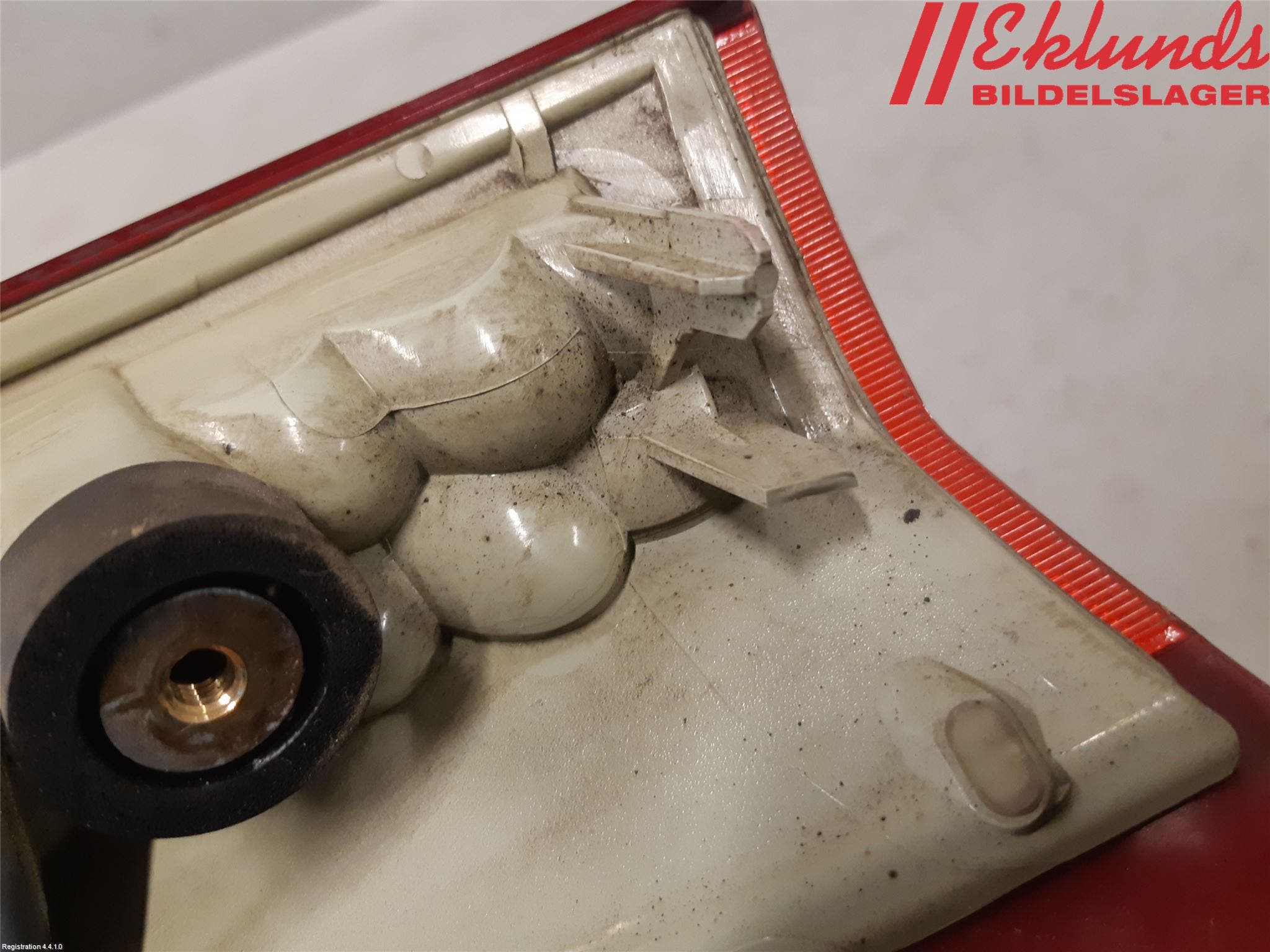 Volvo V70 08-13 Bakljus Lucka Vä