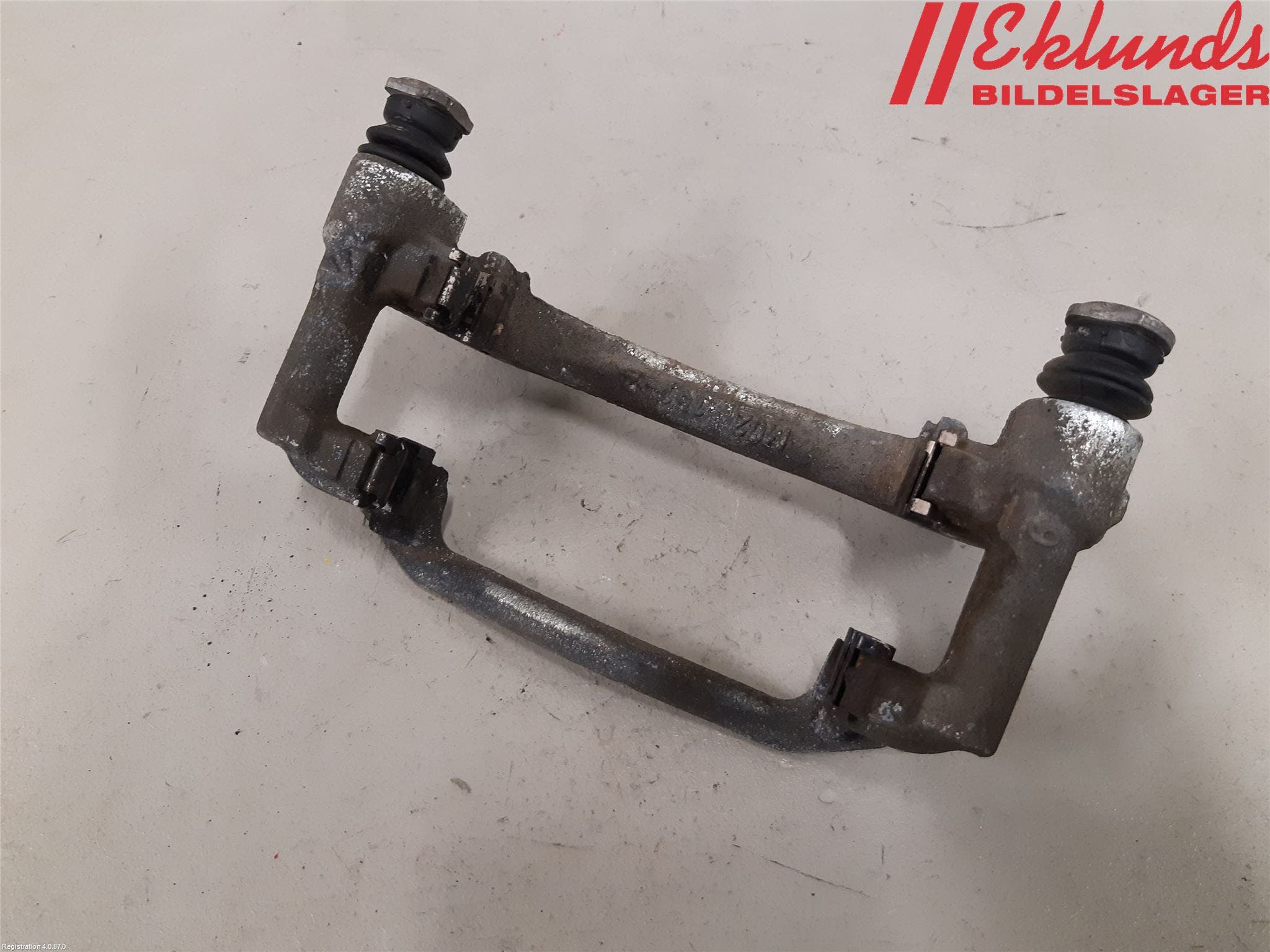 Toyota COROLLA 19- Bromsokshållare