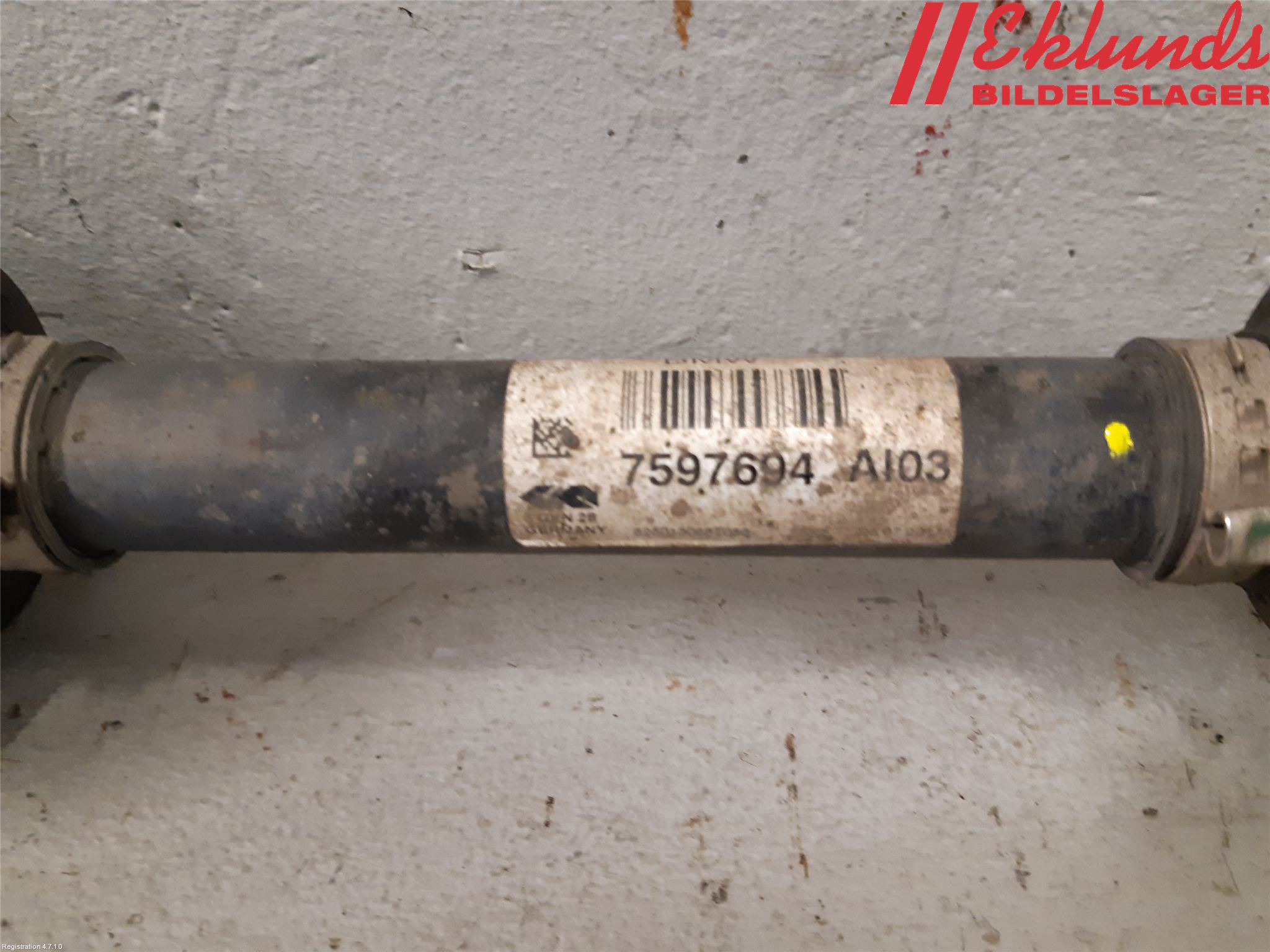 BMW 3 F30/F31/F80 12-19 Drivaxel Fram Höger