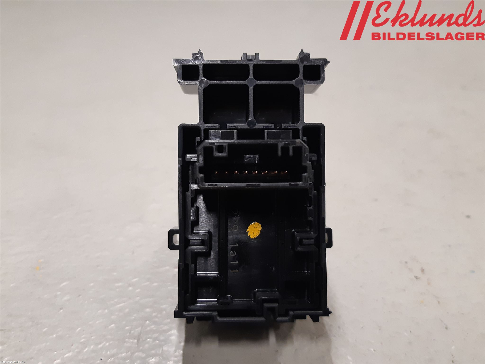 Lexus UX/300e 19- Strömställare Elhiss