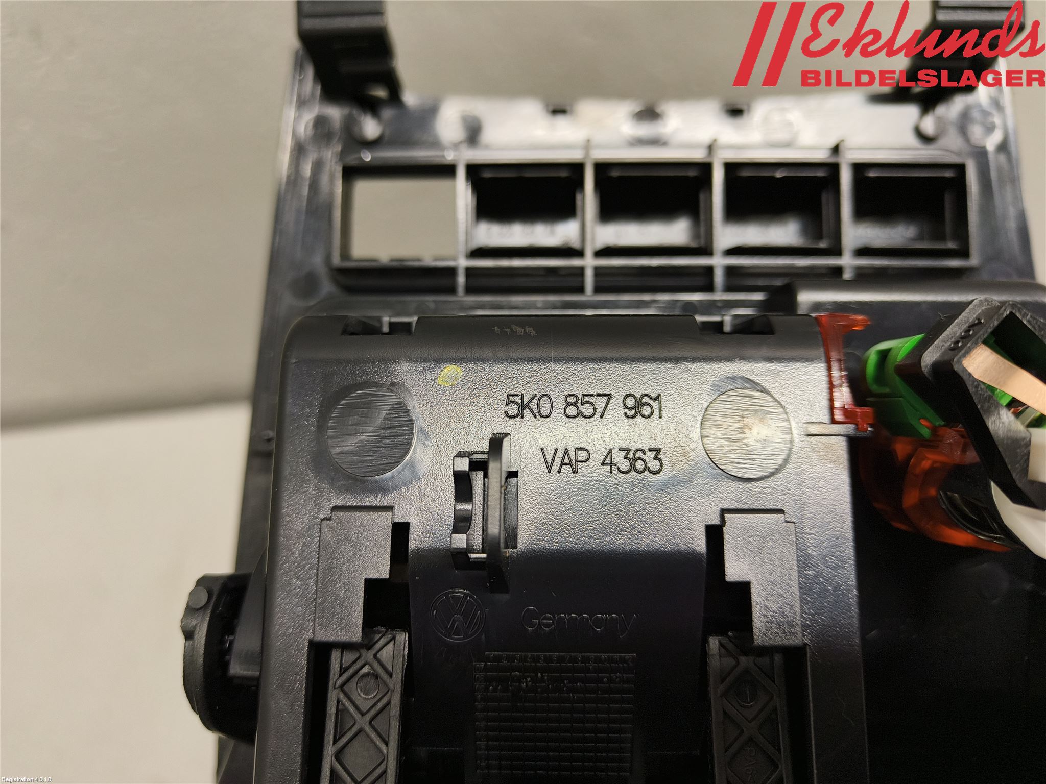 Volkswagen VW GOLF VI 09-13 Askkopp