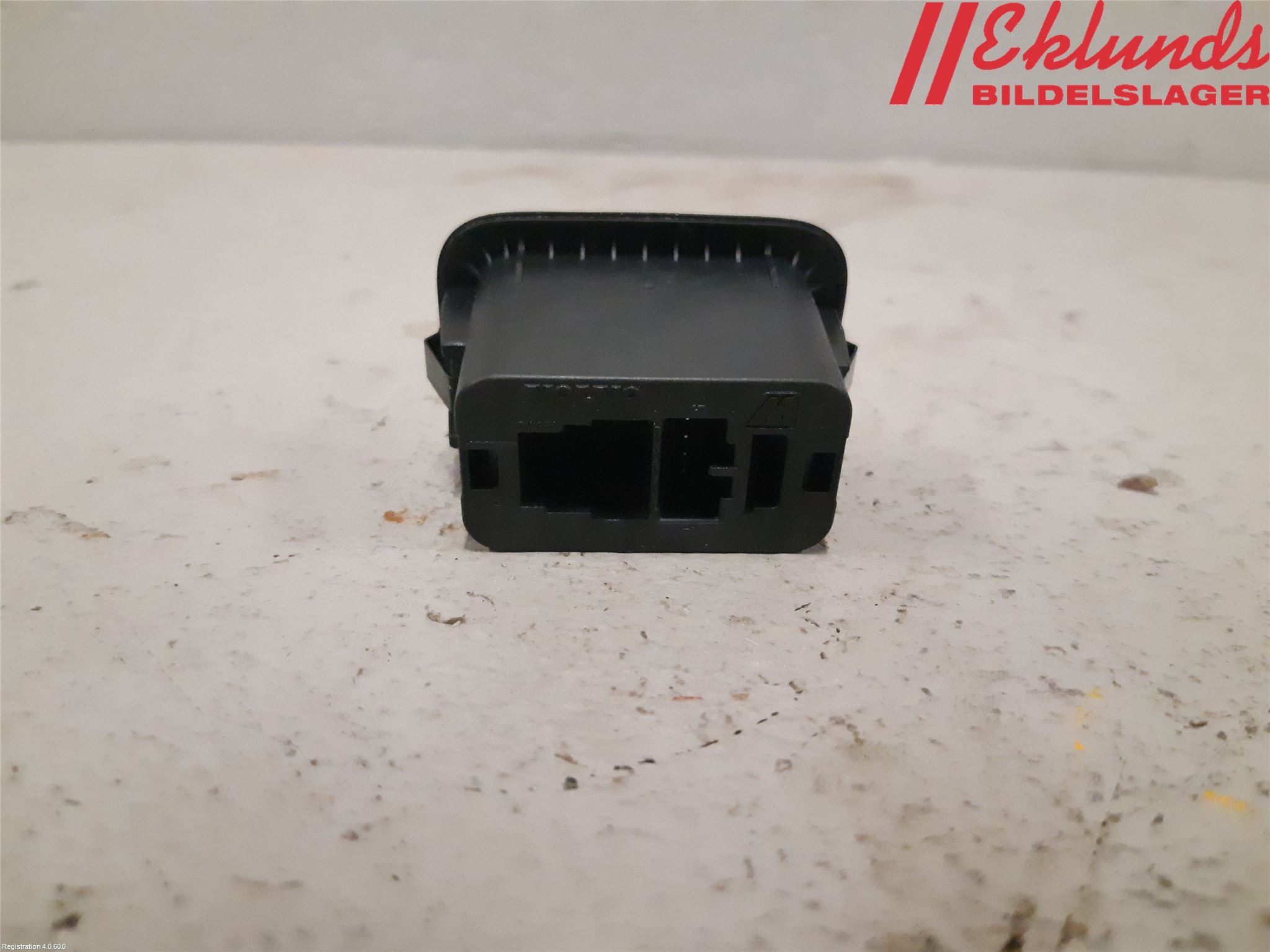 Volvo V70 14-16 Strömställare Baklucka